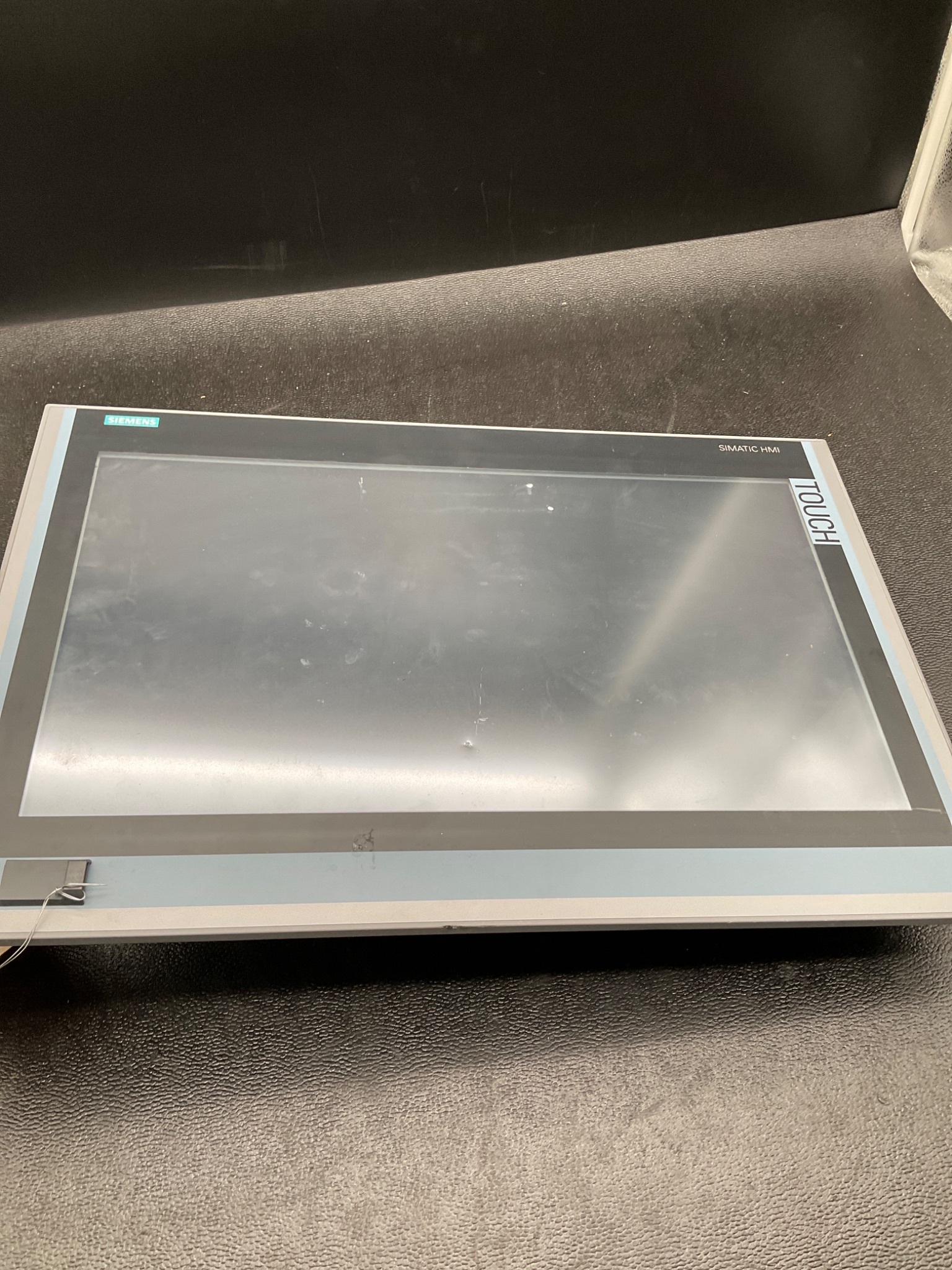 SIEMENS 6AV7241-7EB18-0FA0 SIMATIC IPC477E 18.5" Touch Panel PC USED 1