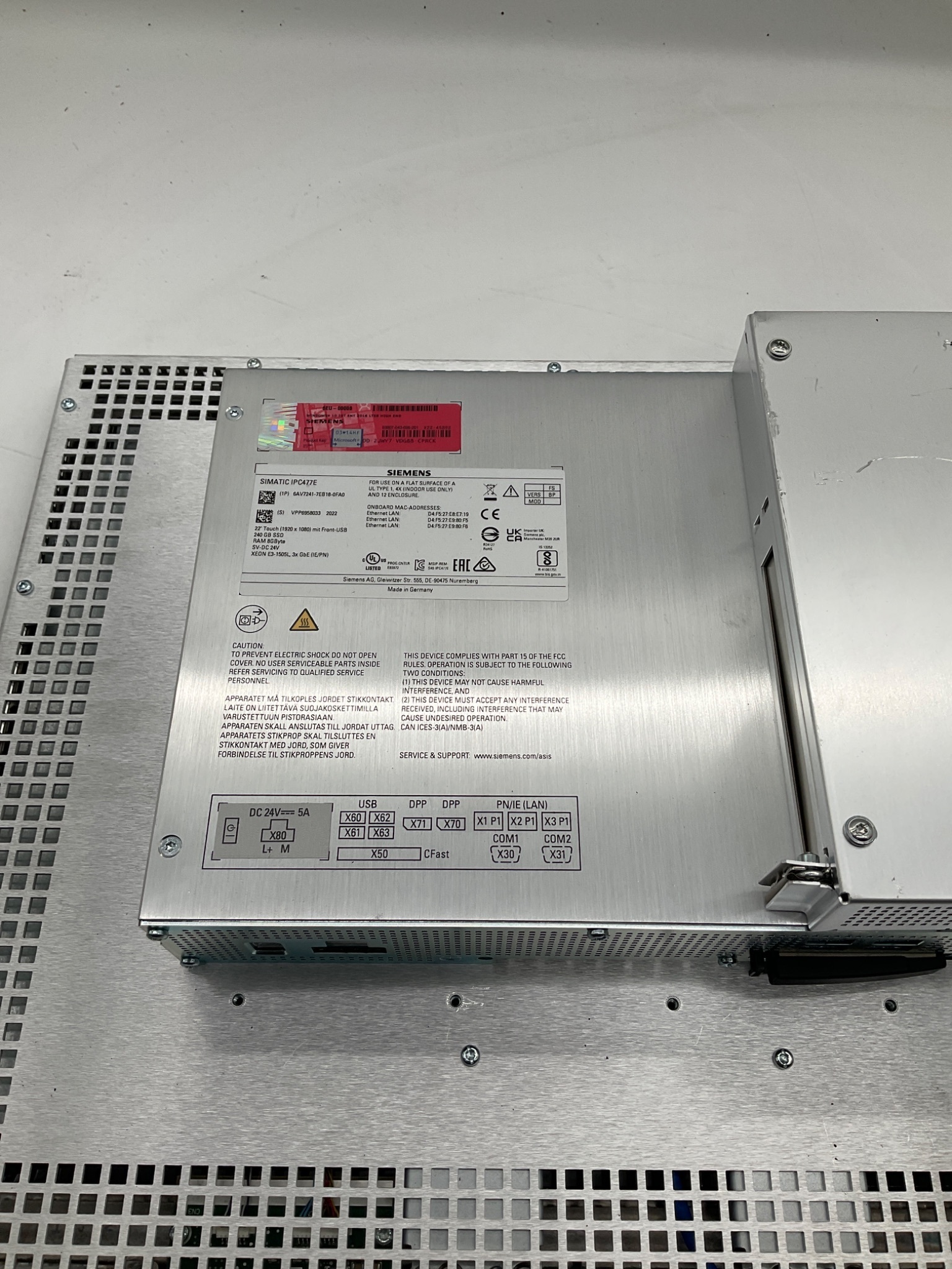 Siemens 6AV7241-7EB18-0FA0 SIMATIC IPC477E 22in Touch Panel PC USED 2