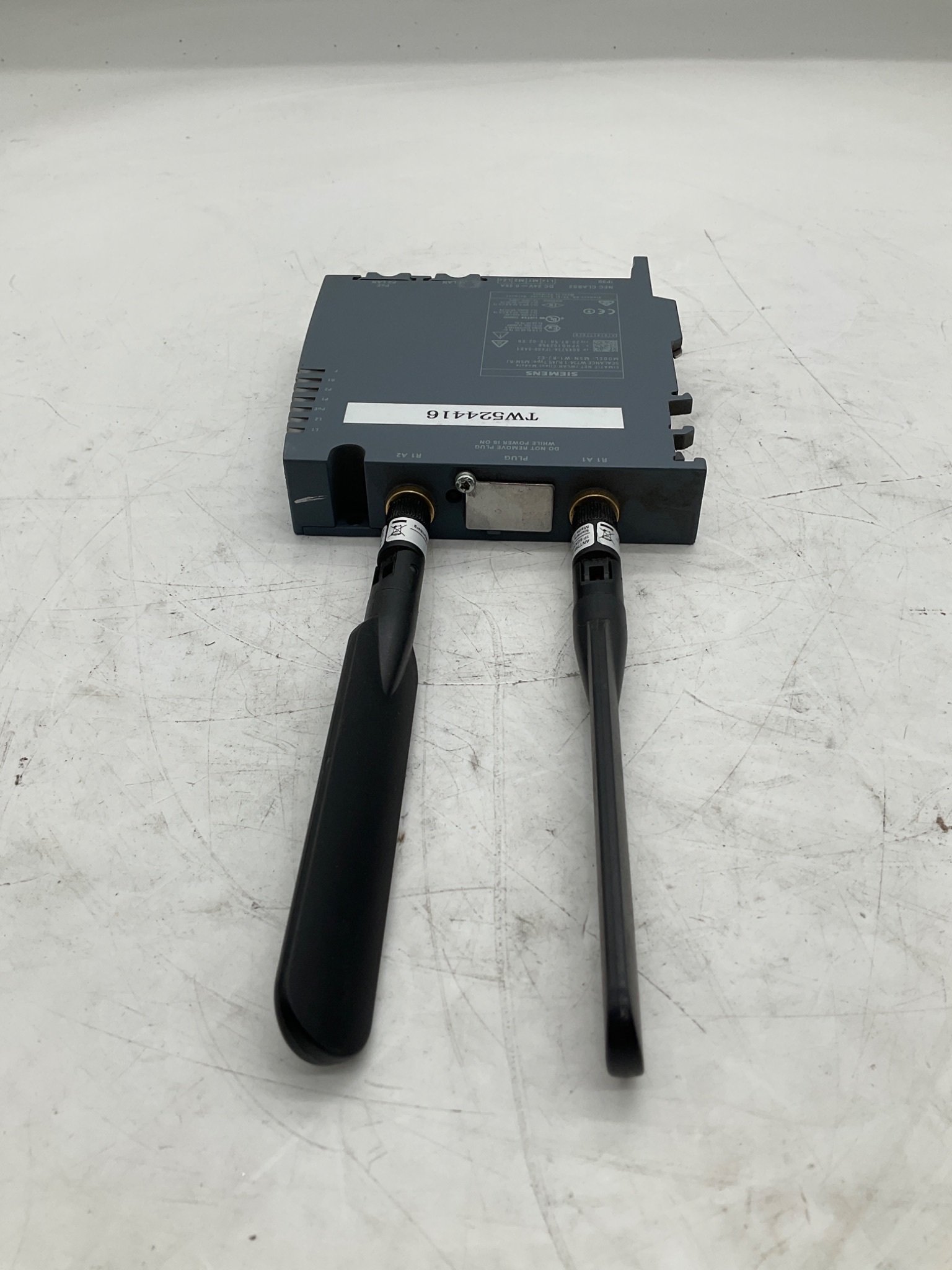 Siemens 6GK5734-1FX00-0AB0 SCALANCE W734-1 RJ45 IWLAN Client Module USED 4