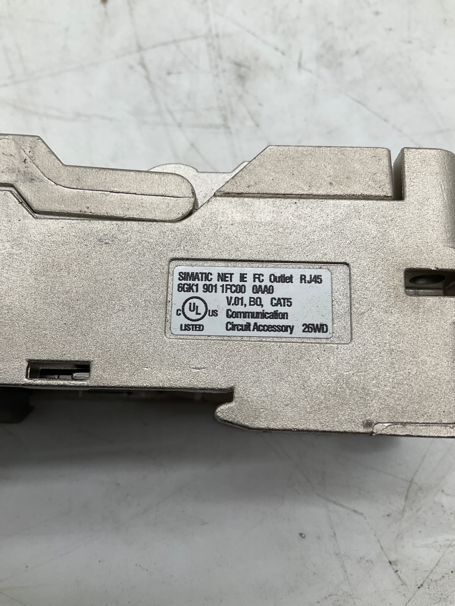 Siemens 6GK1901-1FC00-0AA0 SIMATIC NET IE FC Outlet RJ45 Cat5 USED 3