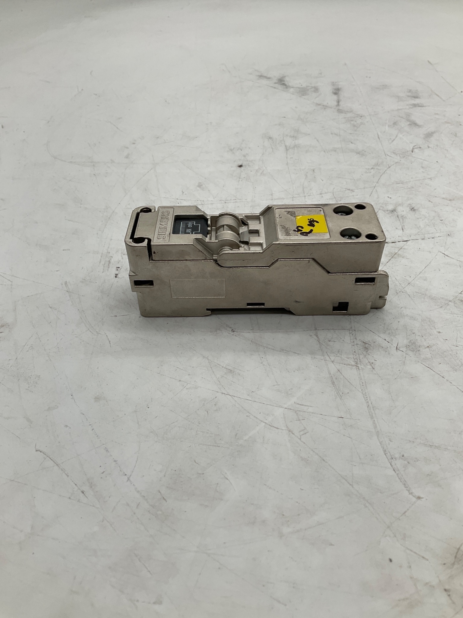 Siemens 6GK1901-1FC00-0AA0 SIMATIC NET IE FC Outlet RJ45 Cat5 USED 4
