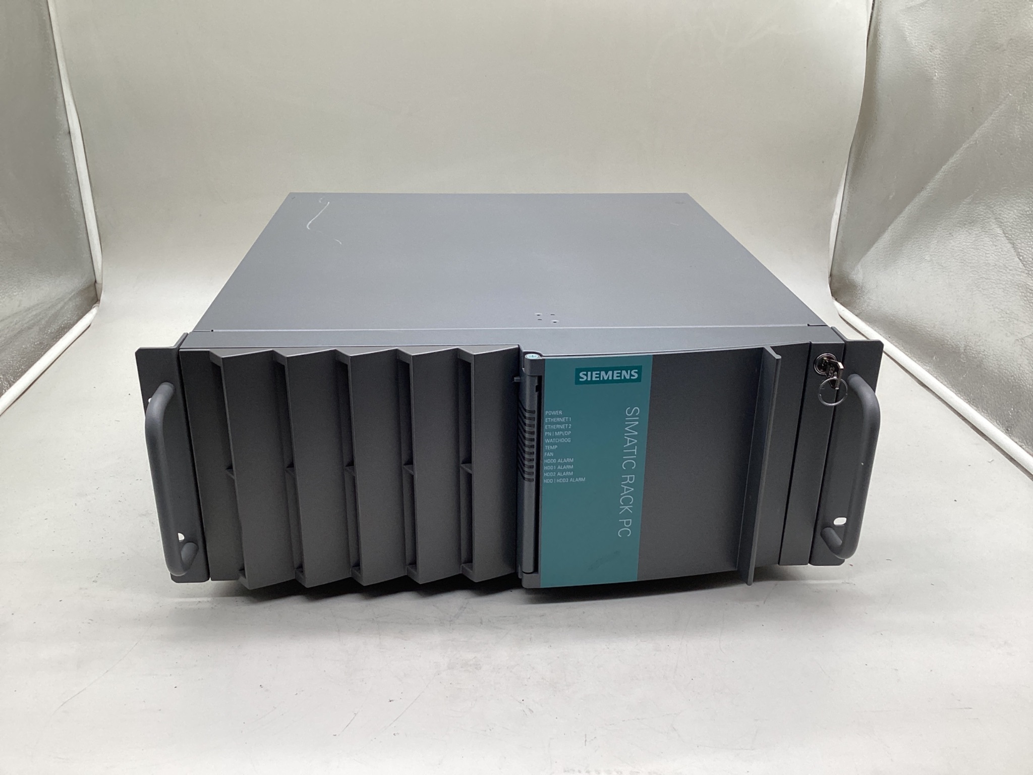 Siemens 6AG4114-2KJ71-1XX3 SIMATIC IPC847D Industrial Rack PC No HDD USED 0