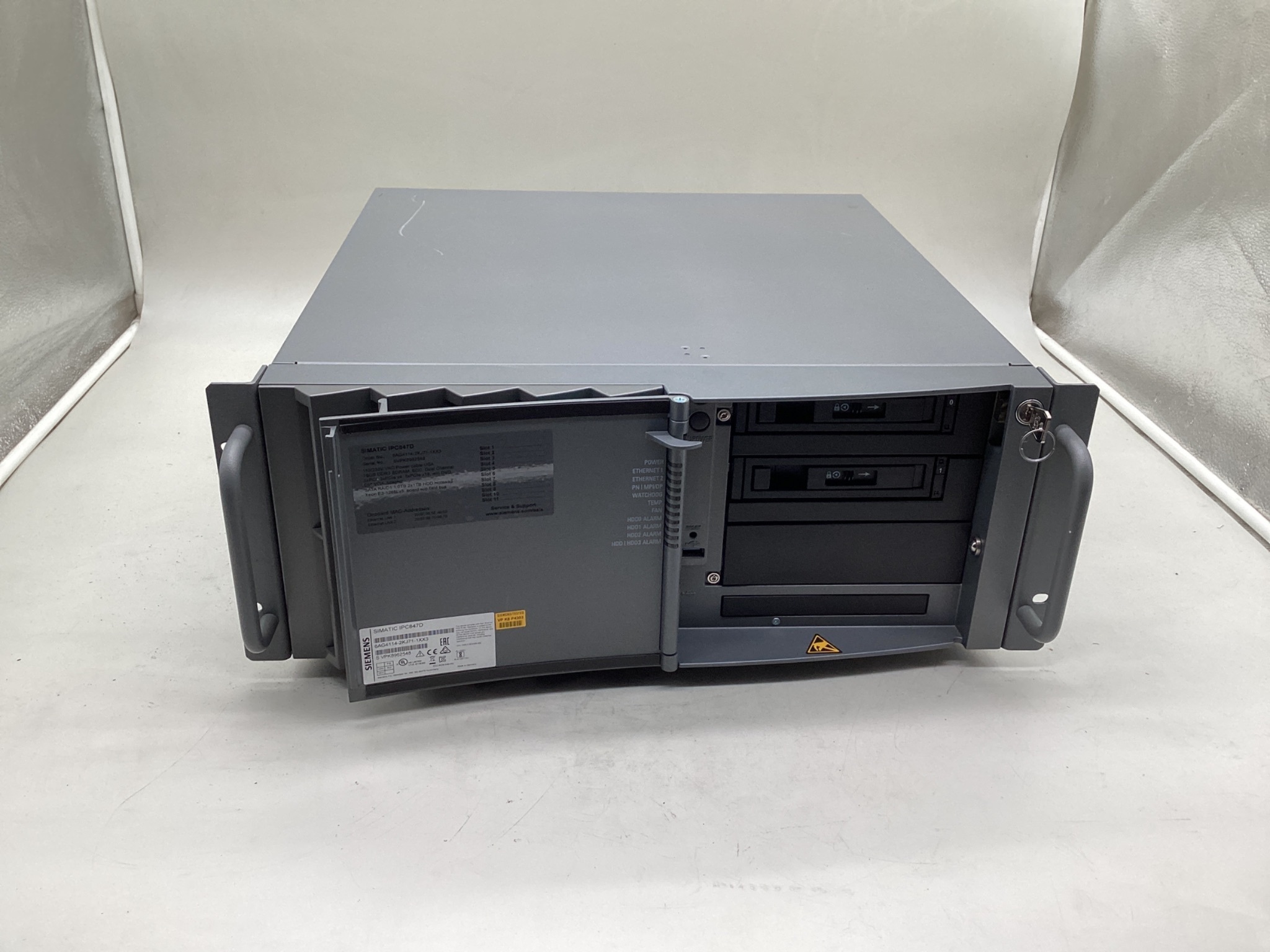 Siemens 6AG4114-2KJ71-1XX3 SIMATIC IPC847D Industrial Rack PC No HDD USED 1