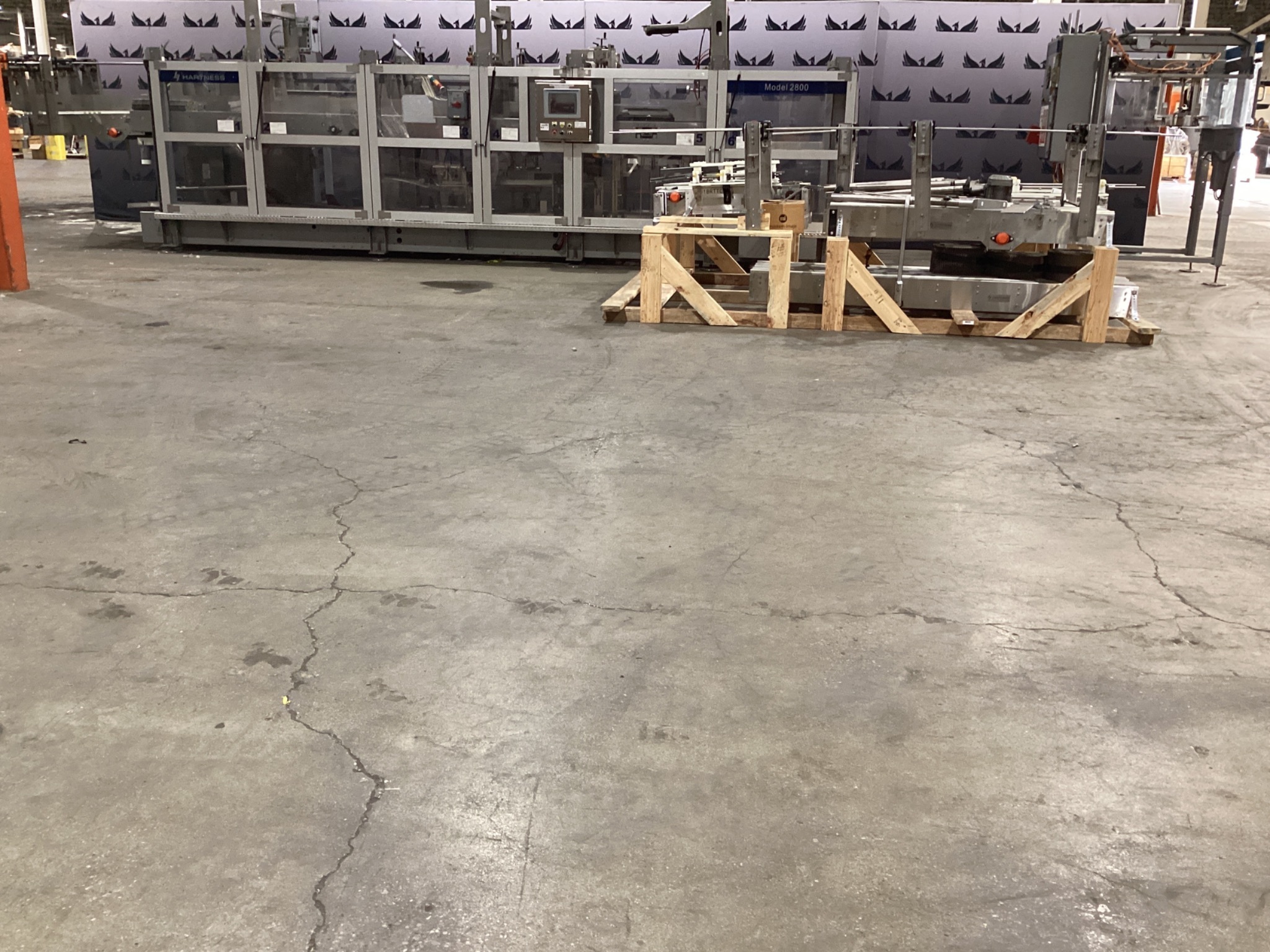 Hartness Model 2800 Case Packer with Model 2200 Laner USED 0