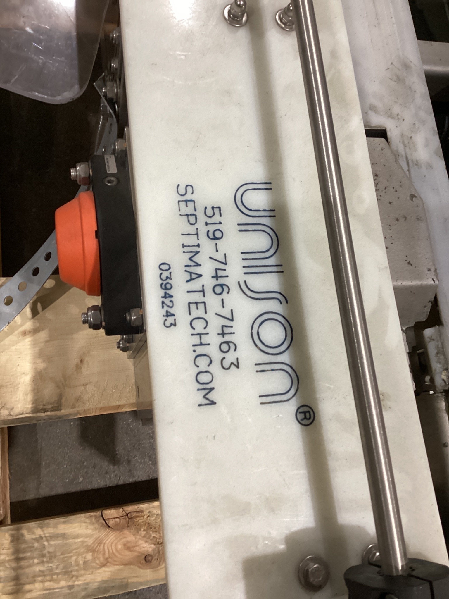 Hartness Model 2800 Case Packer with Model 2200 Laner USED 17