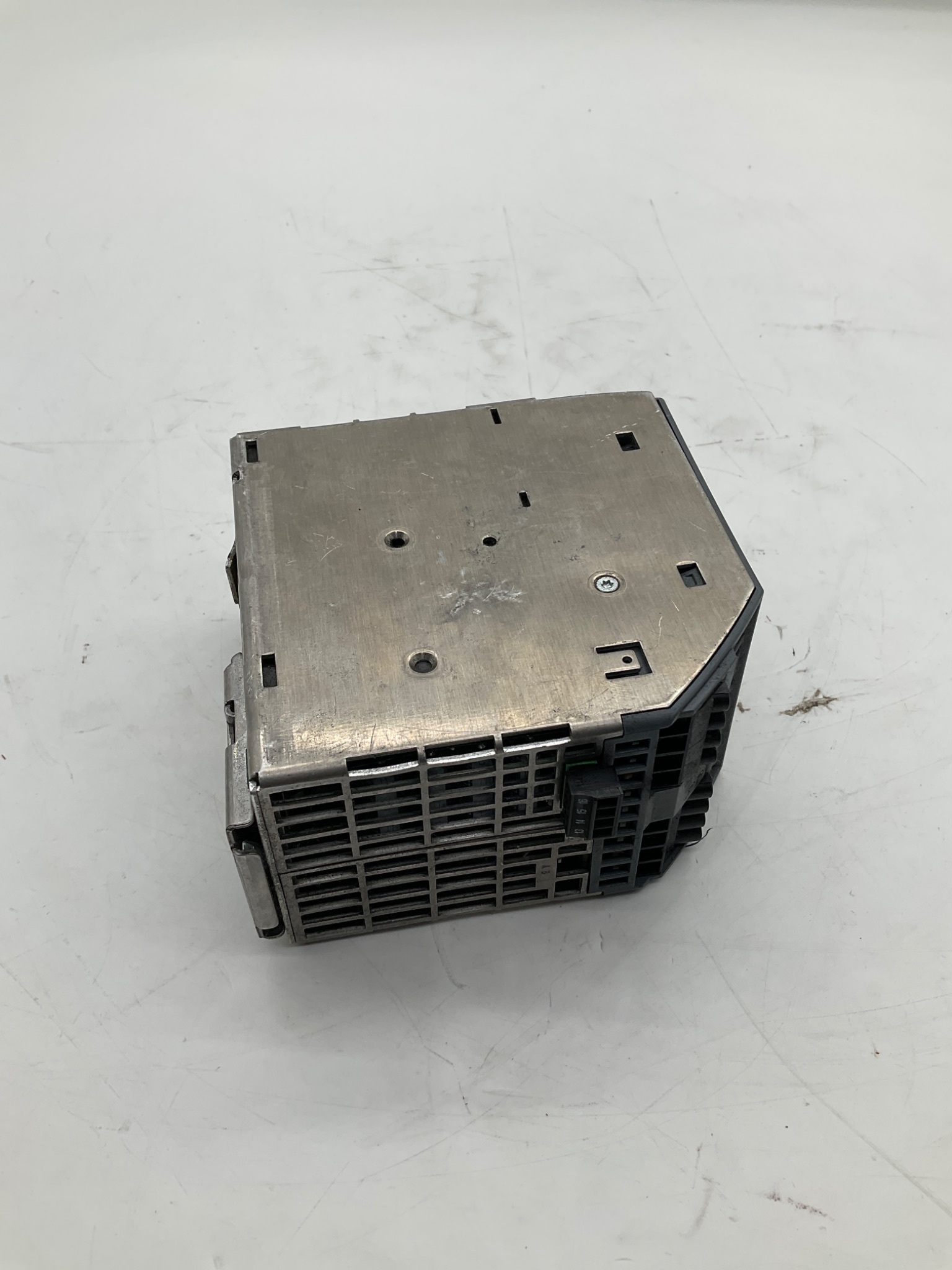 Siemens 6EP3436-8SB00-0AY0 SITOP PSU8200 24VDC 20A Power Supply USED 2
