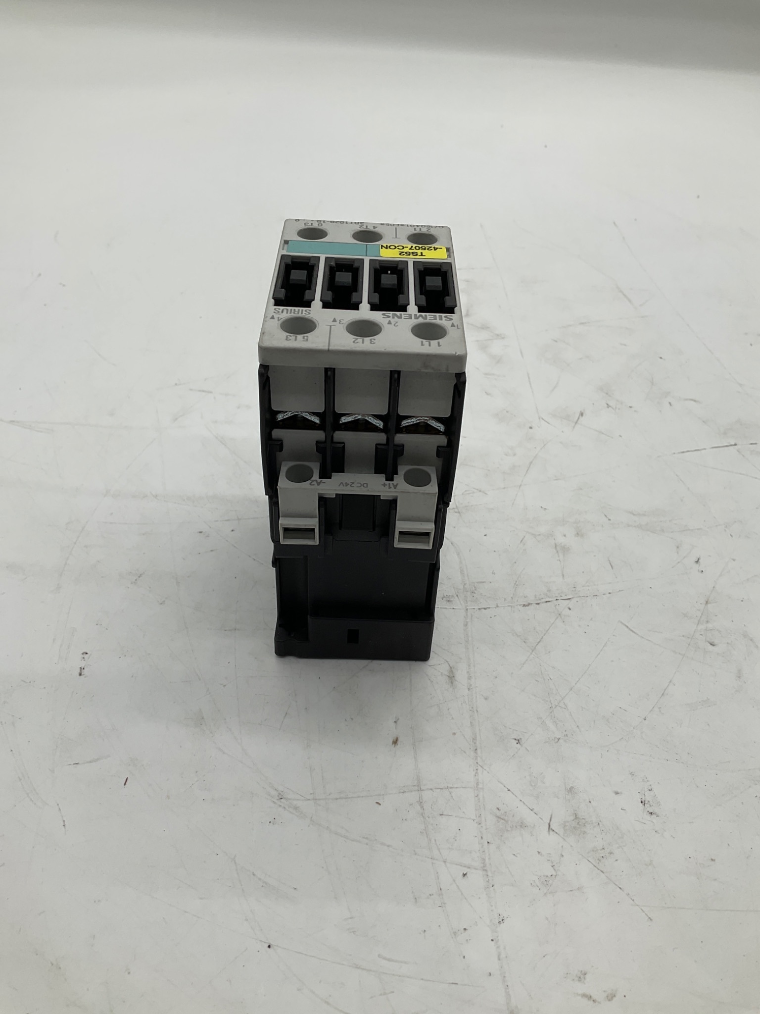 Siemens 3RT1026-1BB40 SIRIUS 3-Pole Contactor USED 3