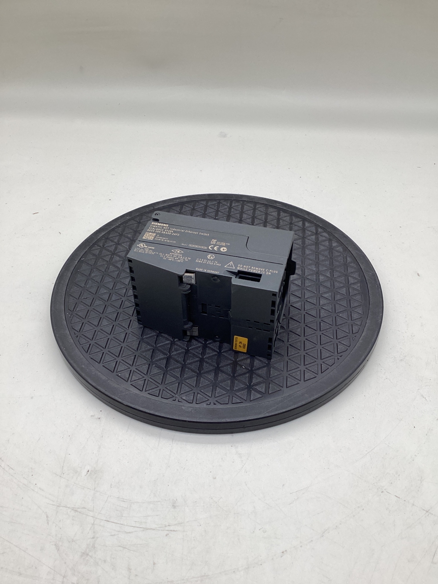 Siemens 6GK5204-0BA00-2AF2 SCALANCE X204 Managed Industrial Ethernet Switch USED 2