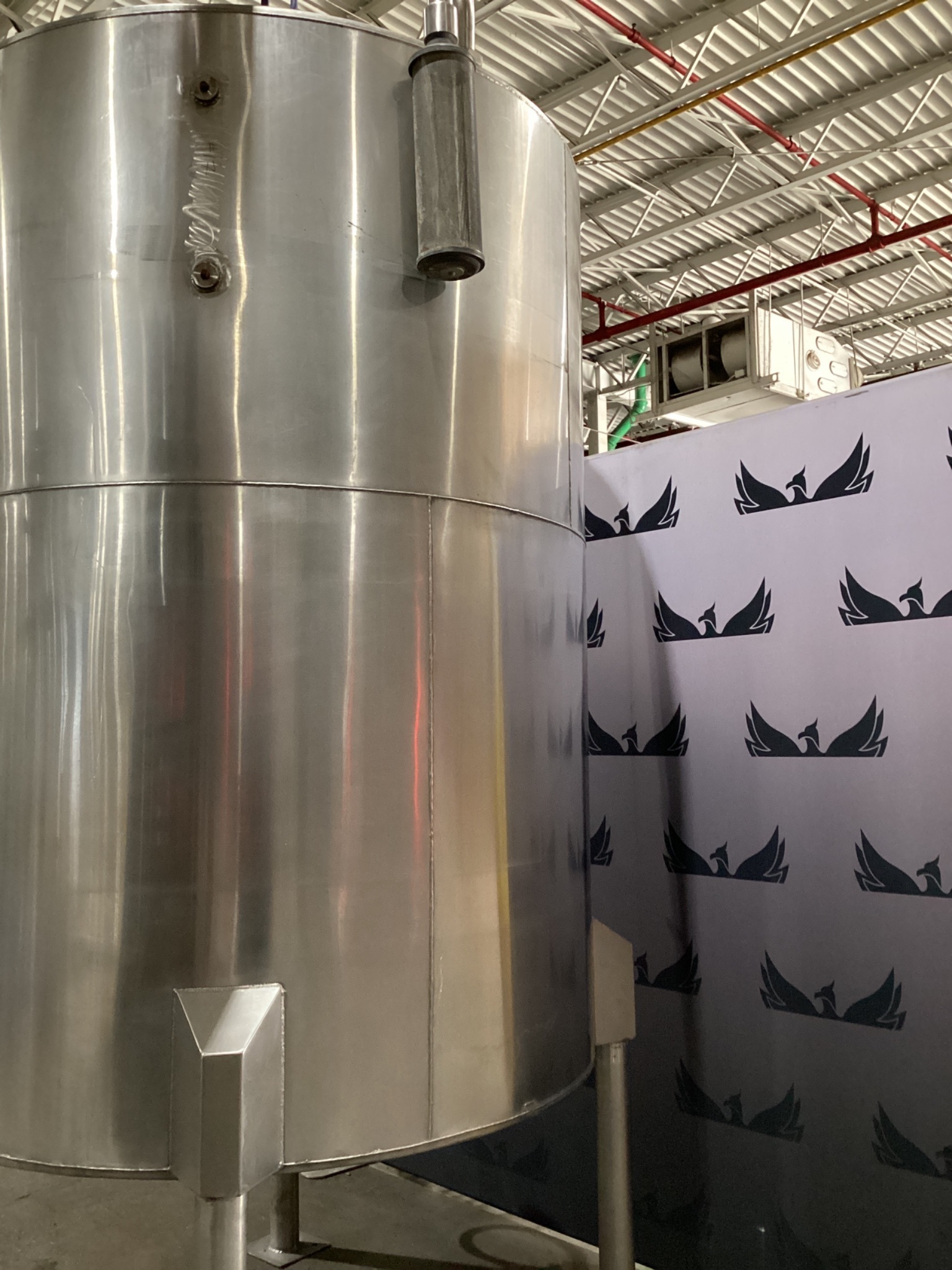 Northwest Incorporated 1000 Gallon Vertical Stainless Steel Tank USED 1