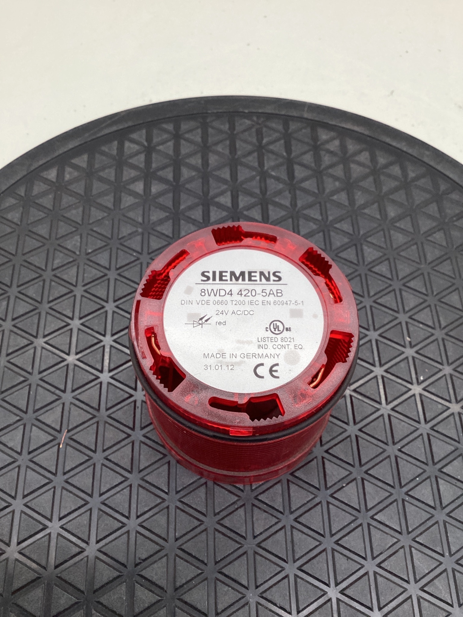 Siemens 8WD4420-5AB 24V AC/DC Red Signal Column Light Element USED 1