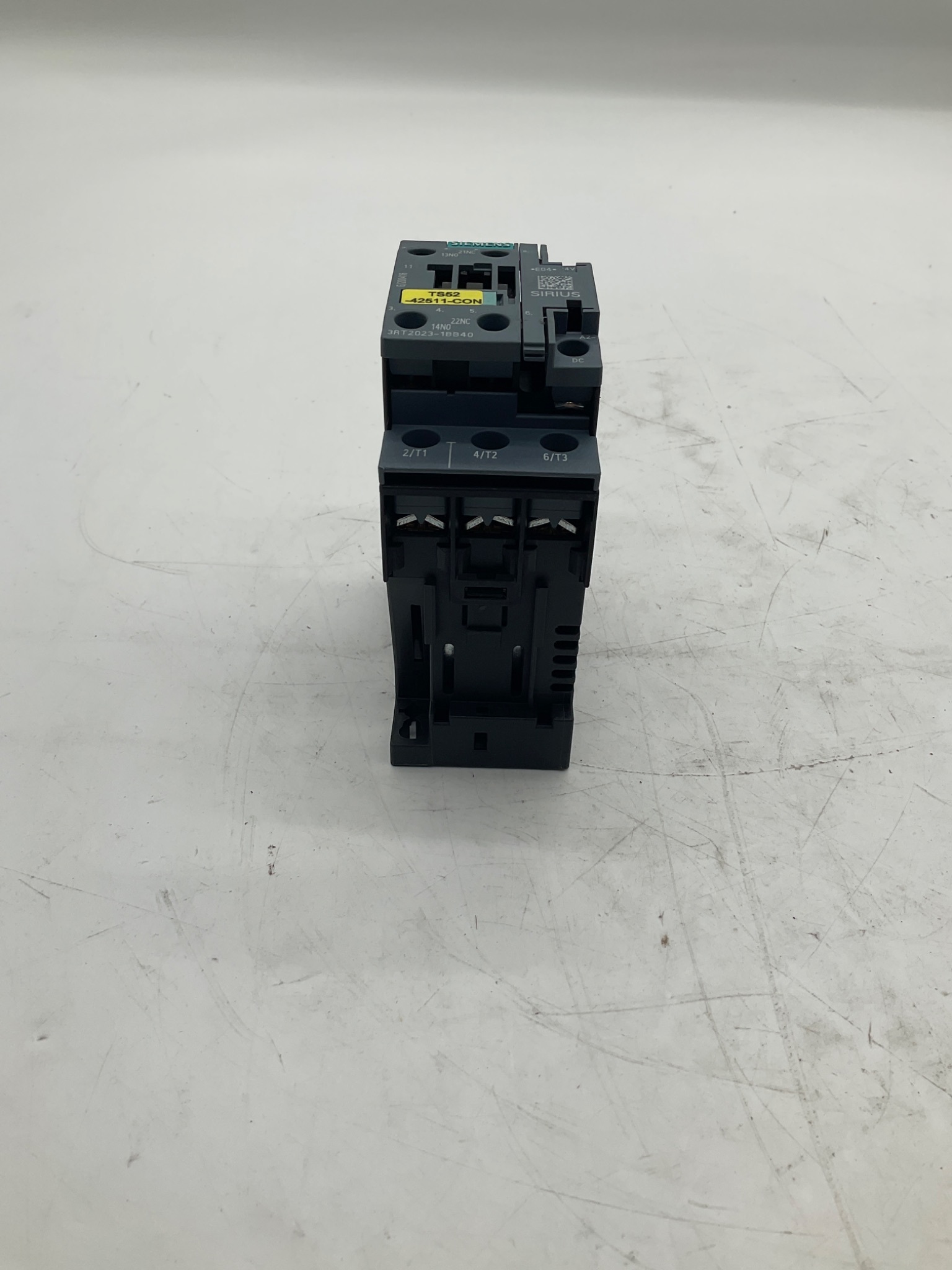 Siemens 3RT2023-1BB40 SIRIUS 3-Pole Contactor 24VDC Coil USED 1