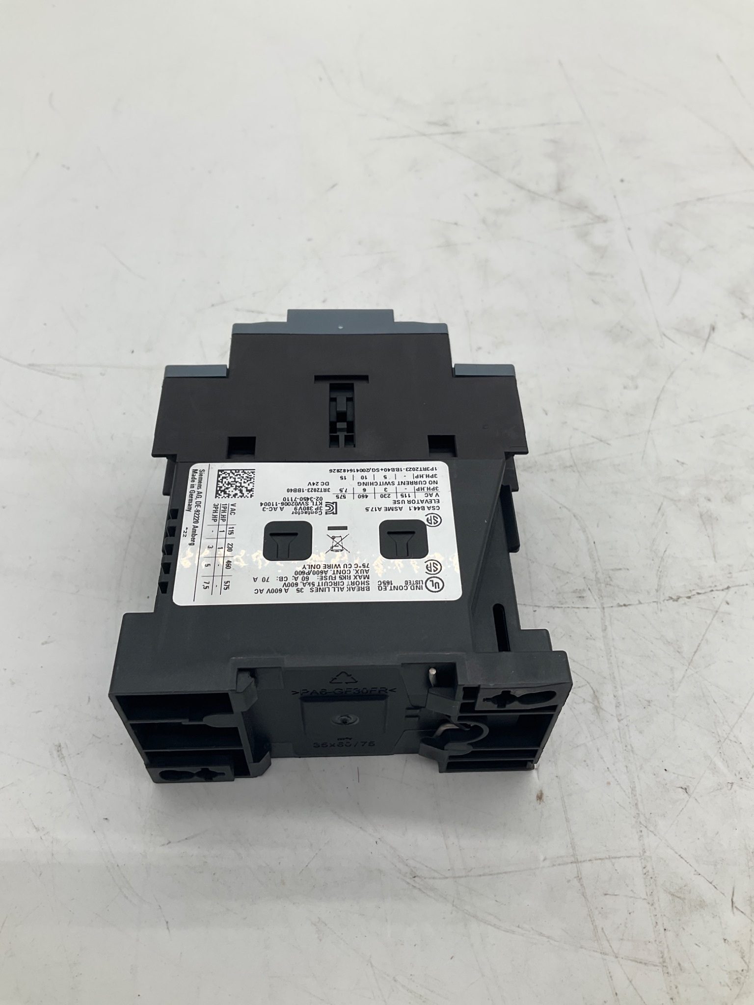 Siemens 3RT2023-1BB40 SIRIUS 3-Pole Contactor 24VDC Coil USED 2
