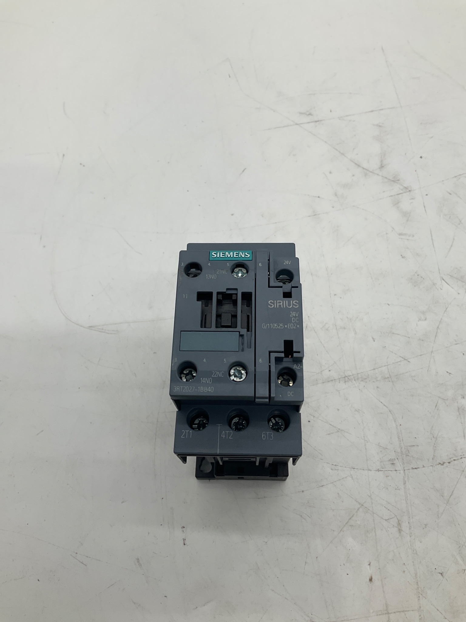 Siemens 3RT2027-1BB40 SIRIUS 3-Pole Contactor 24VDC Coil USED 0