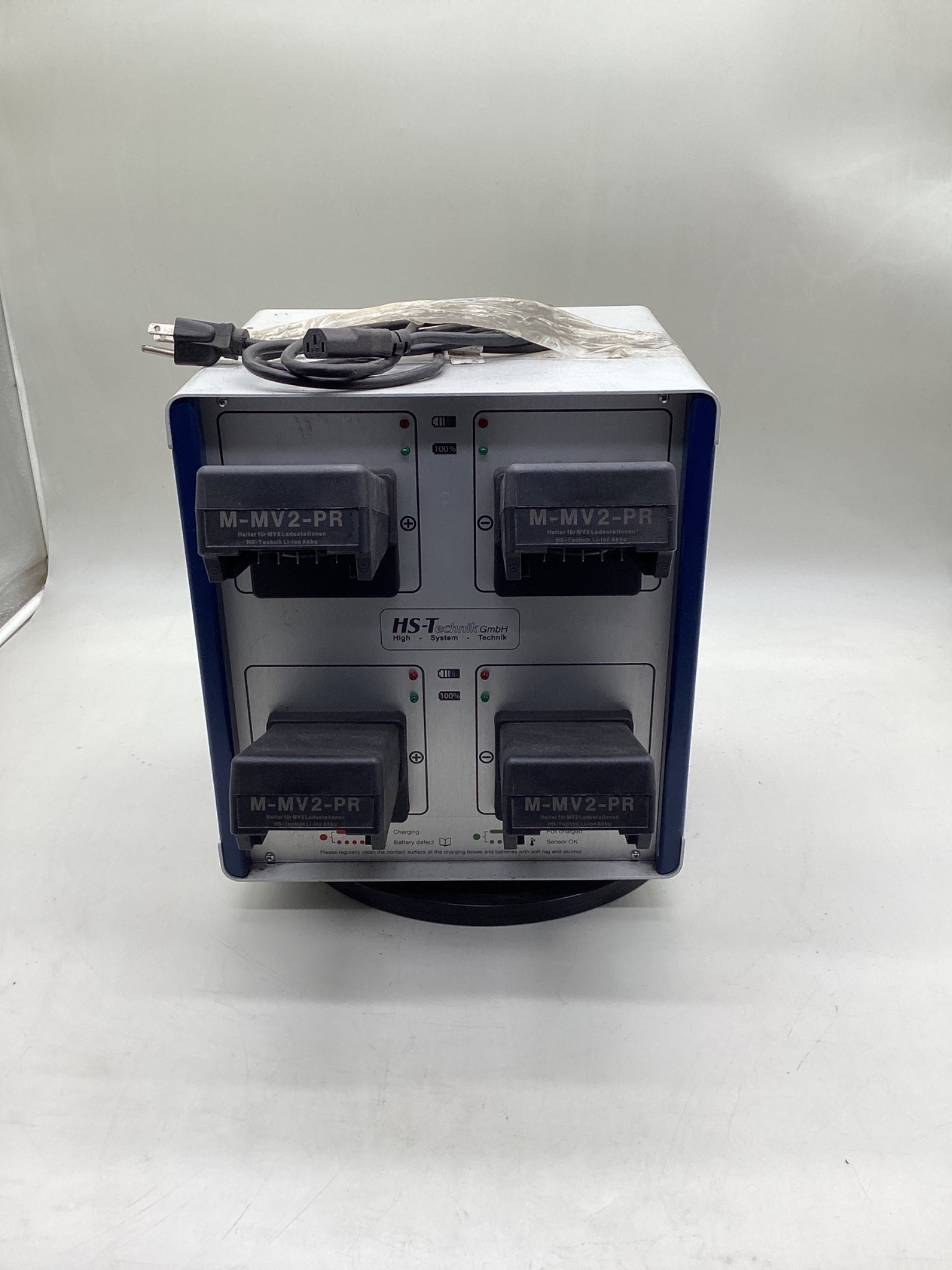 HS-Technik HST-MV2-04 HST-MV2-04-RFID 4-Station Battery Charger USED 0