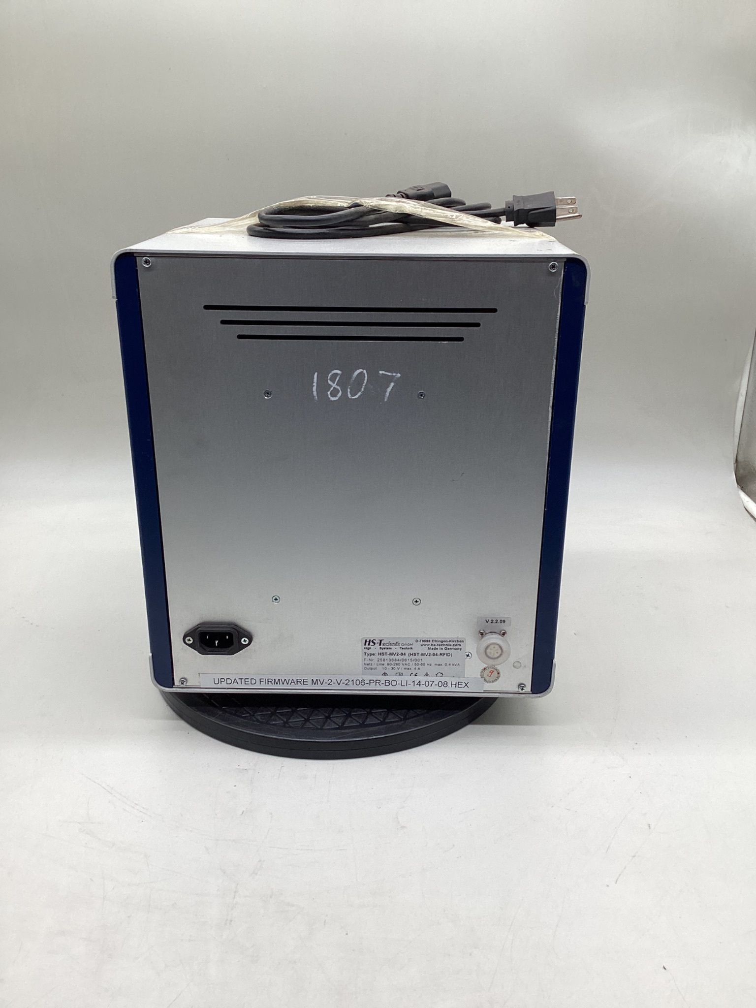HS-Technik HST-MV2-04 HST-MV2-04-RFID 4-Station Battery Charger USED 3