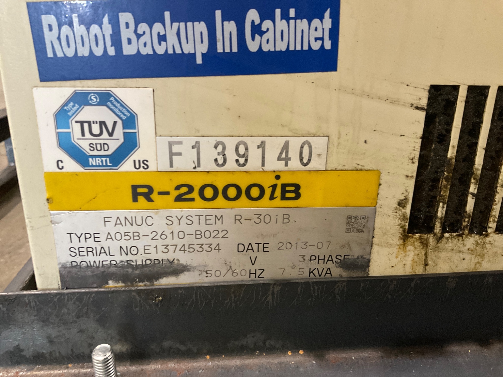 FANUC R-2000iB/165F Complete With R-30iB Controller USED 4