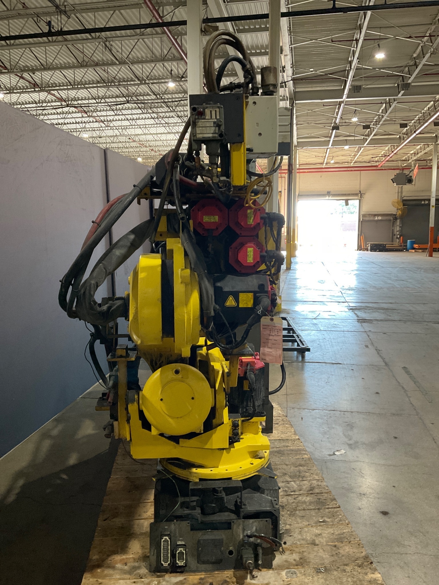 FANUC R-2000iA/165F Robot With R-J3iB Controller USED 2