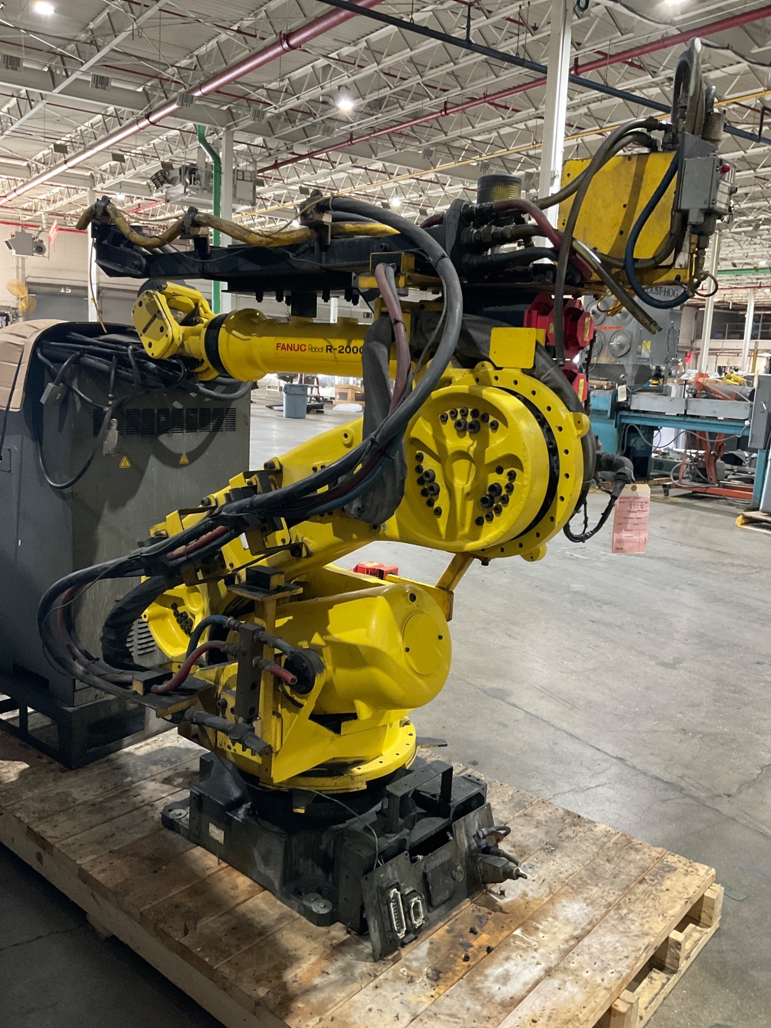 FANUC R-2000iA/165F Robot With R-J3iB Controller USED 3