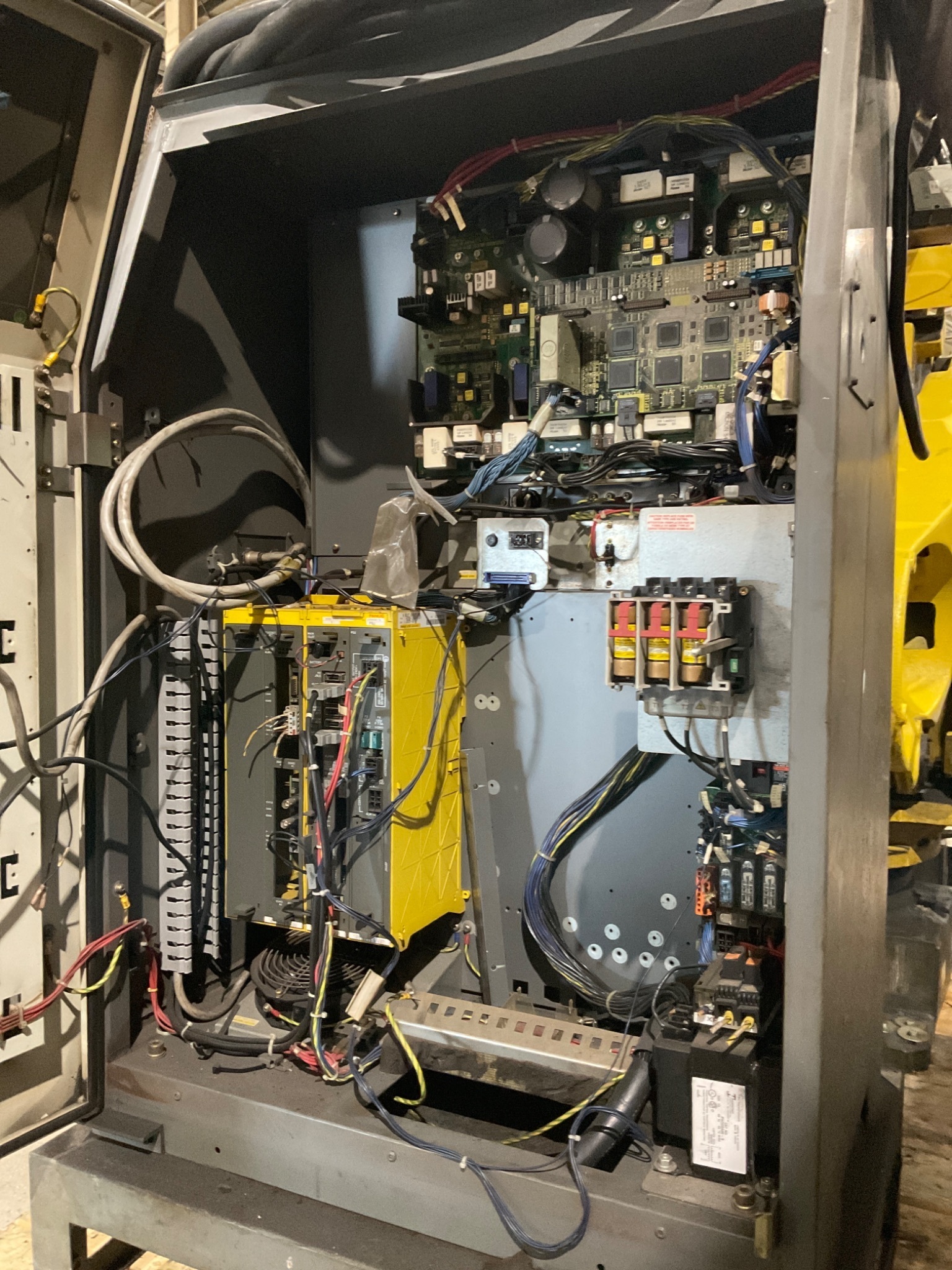 FANUC R-2000iA/165F Robot With R-J3iB Controller USED 8