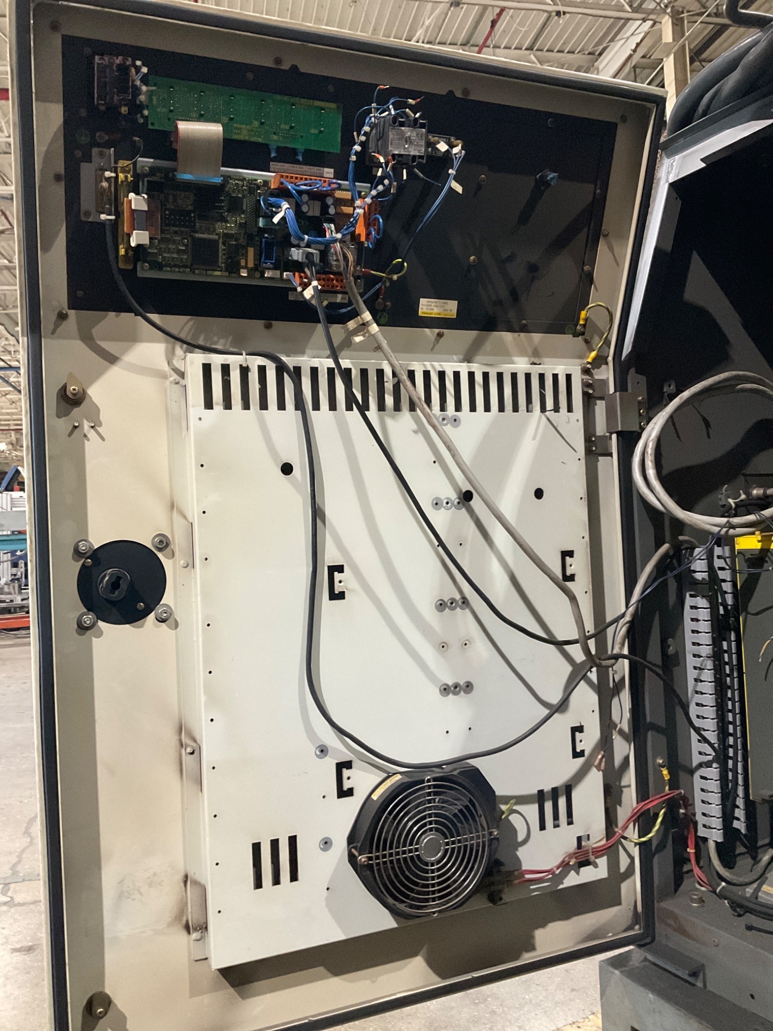 FANUC R-2000iA/165F Robot With R-J3iB Controller USED 9