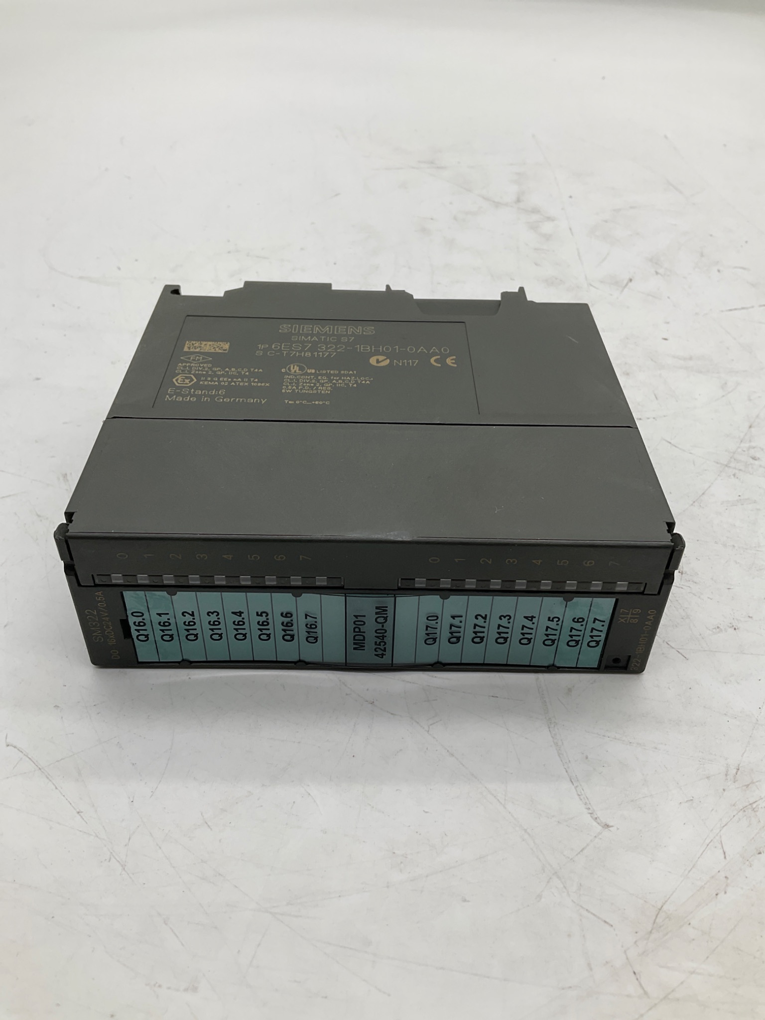 SIEMENS 6ES7322-1BH01-0AA0 SIMATIC S7-300 SM322 16DO 24VDC 0.5A Output Module USED 0