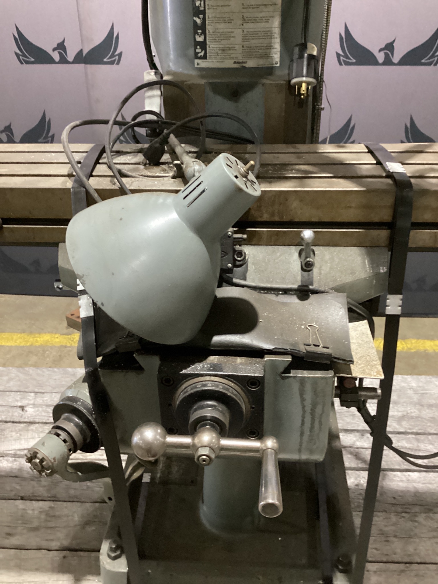 BRIDGEPORT SERIES I Vertical Milling Machine With DRO & Power Feed USED 2