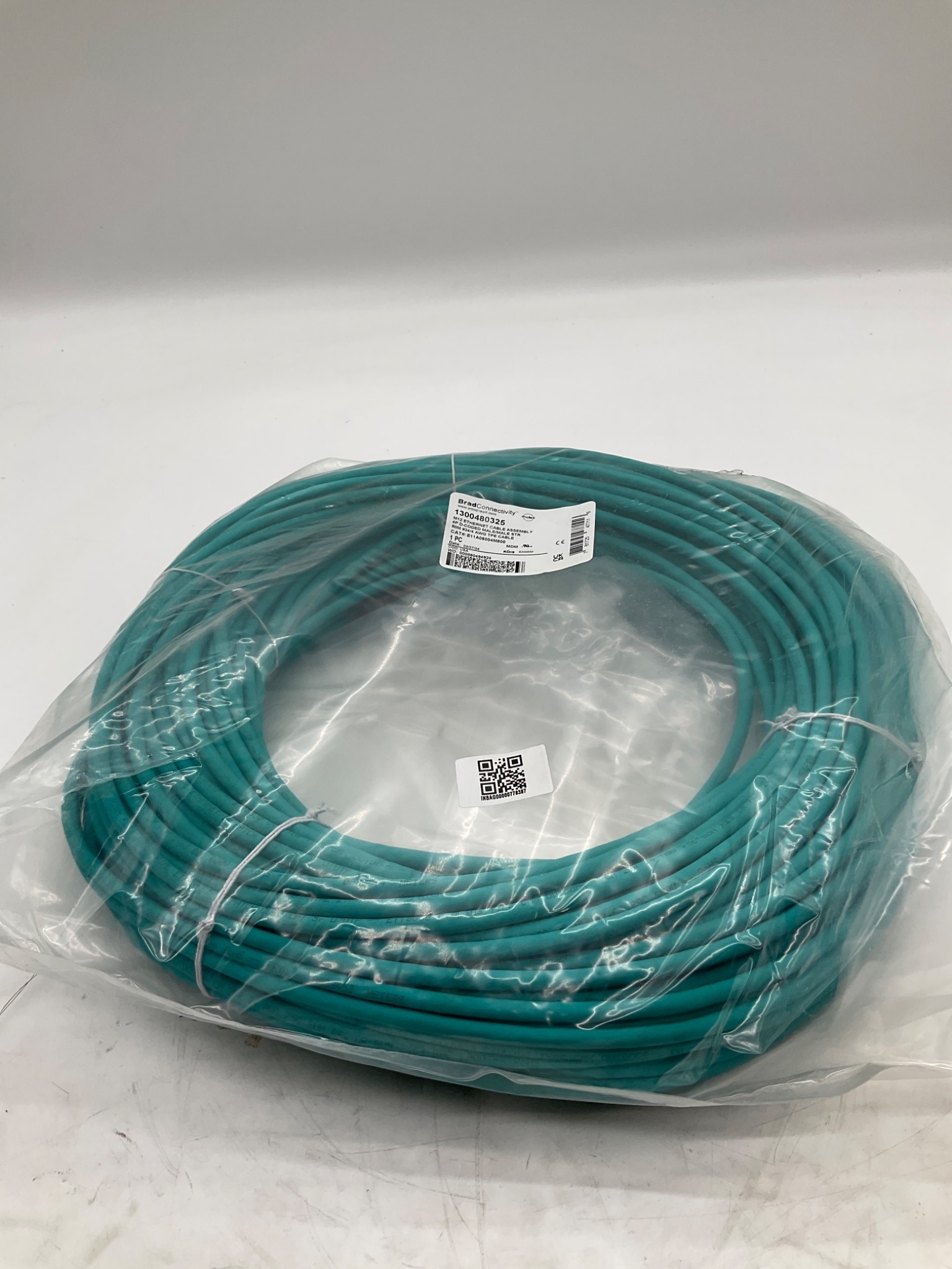 MOLEX 1300480325 M12 D-Coded Ethernet Cordset 80M NEW 0