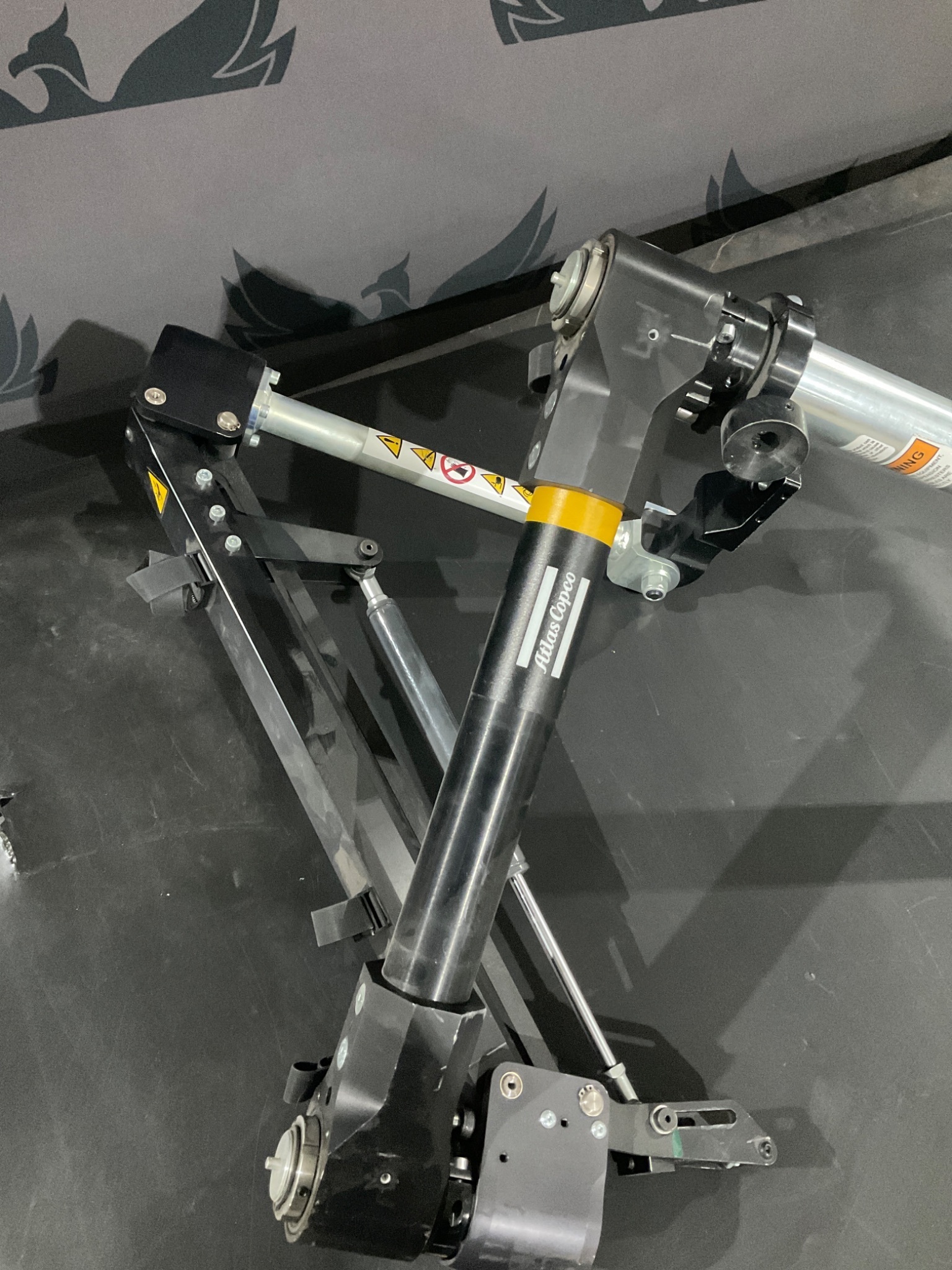 2022 ATLAS COPCO TORQUE ARM AX1-1.5; USED 4