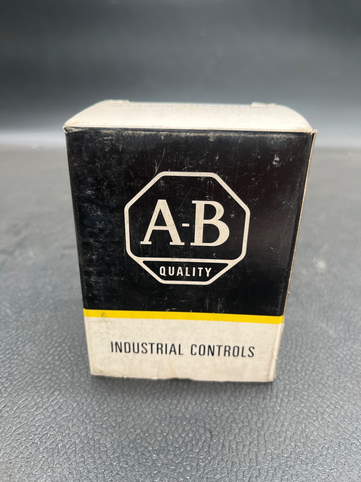 ALLEN BRADLEY 802M‑AJ1NF Limit Switch NEW 0