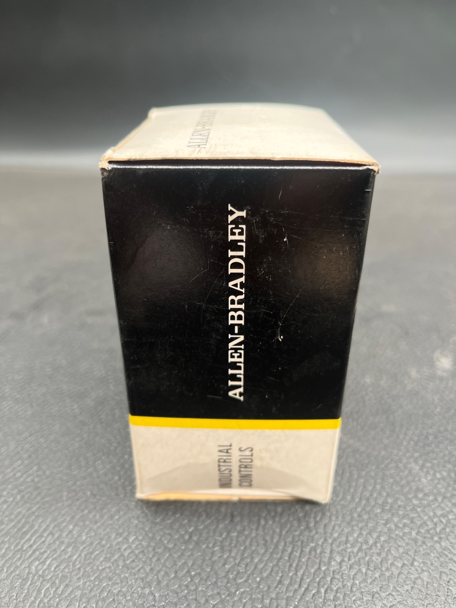 ALLEN BRADLEY 802M‑AJ1NF Limit Switch NEW 3