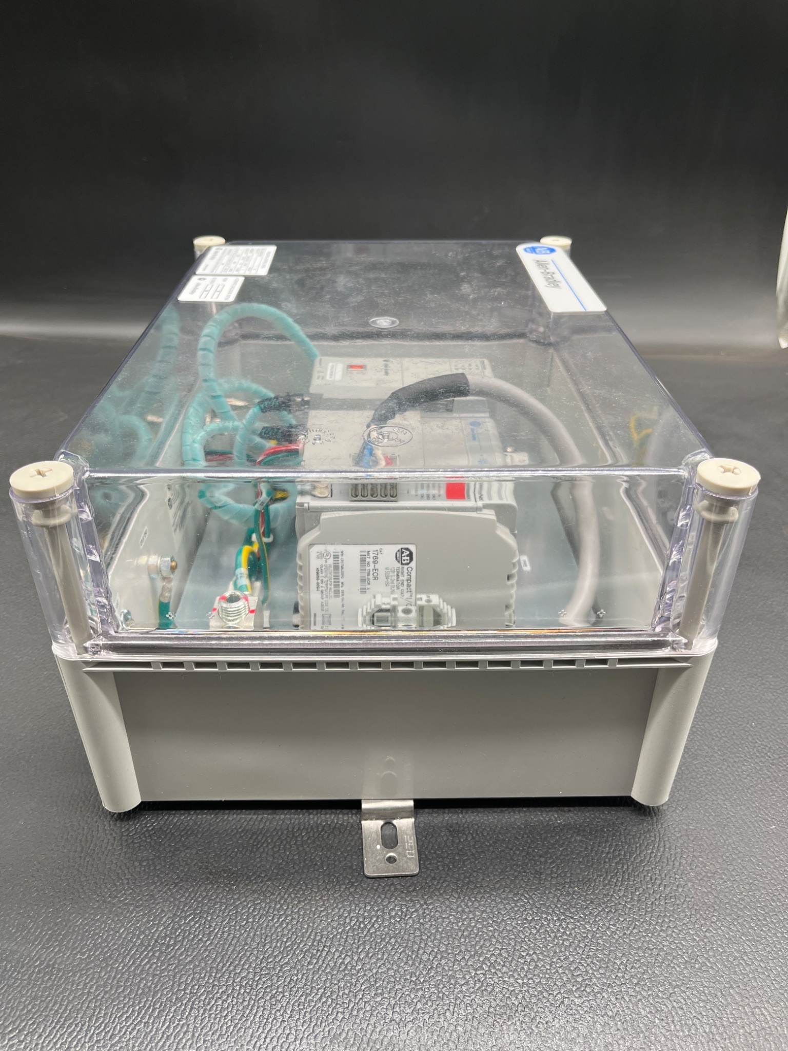 ALLEN‑BRADLEY 1000‑L33ER‑SDN Series A Industrial Control Panel USED 3