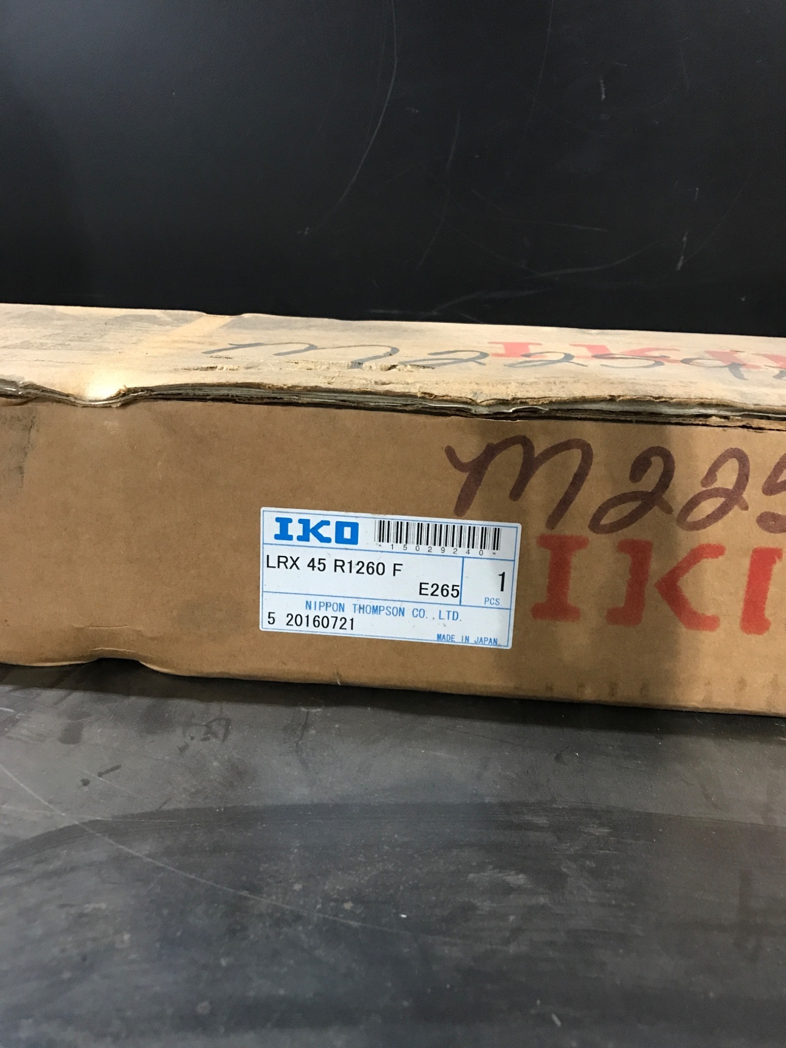 IKO LRX 45 R1260 F Linear Guide Rail NEW 4