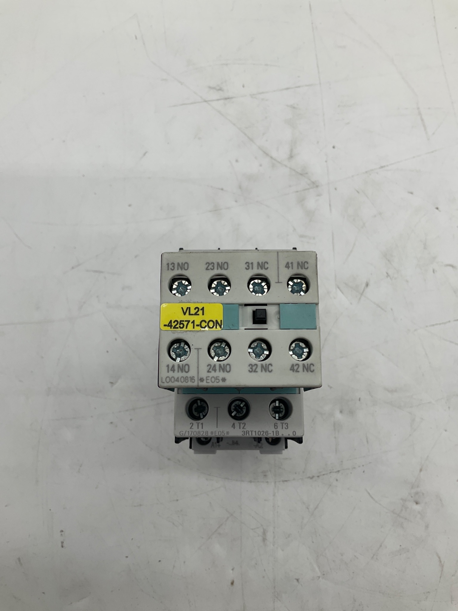 SIEMENS 3RT1026-1BB40 Contactor With 3RH1921-1FA22 Auxiliary Block USED 2
