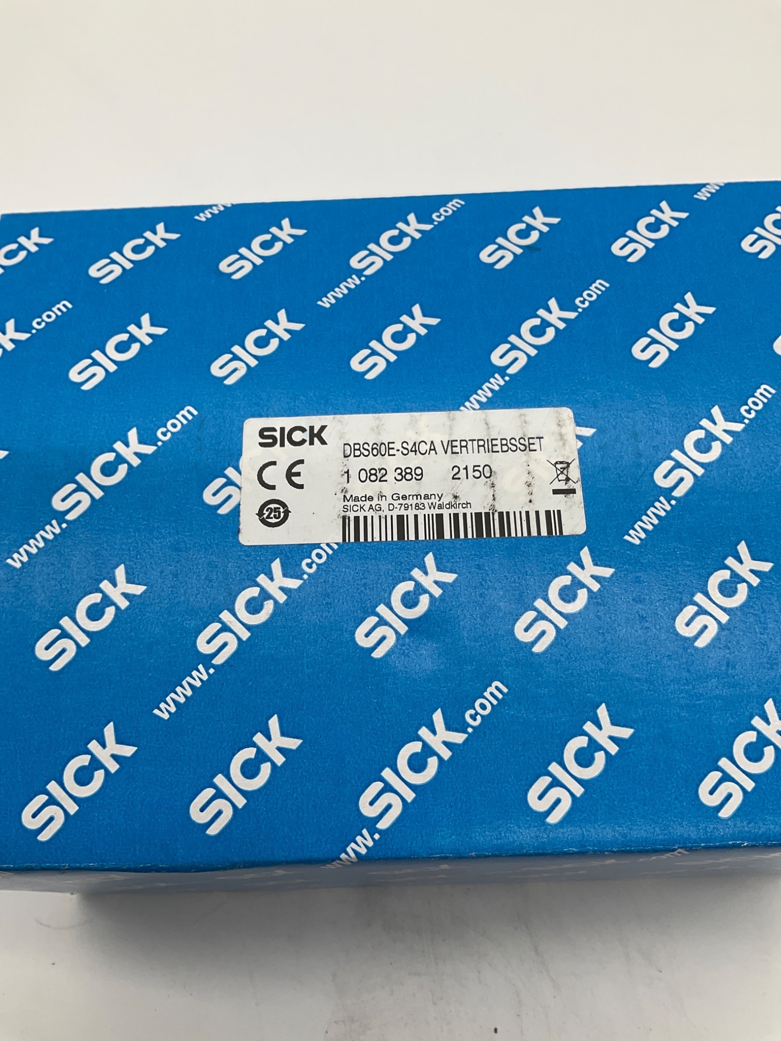 SICK 2029164 Mounting Bracket NEW 2