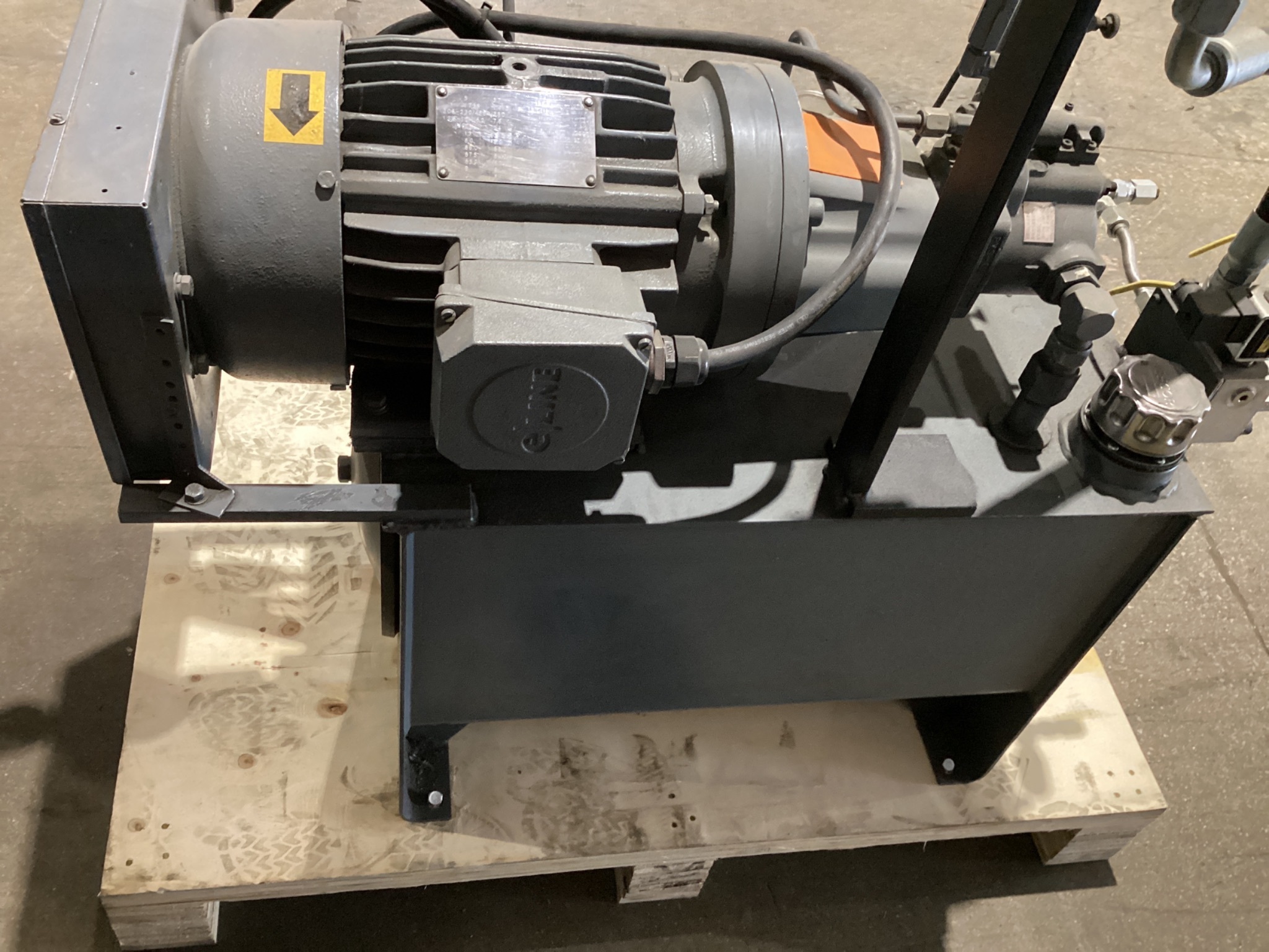 Hydraulic Power Unit With Nachi Piston Pump, BM-102-S Oil Cooler & Parker Accumulator USED 6