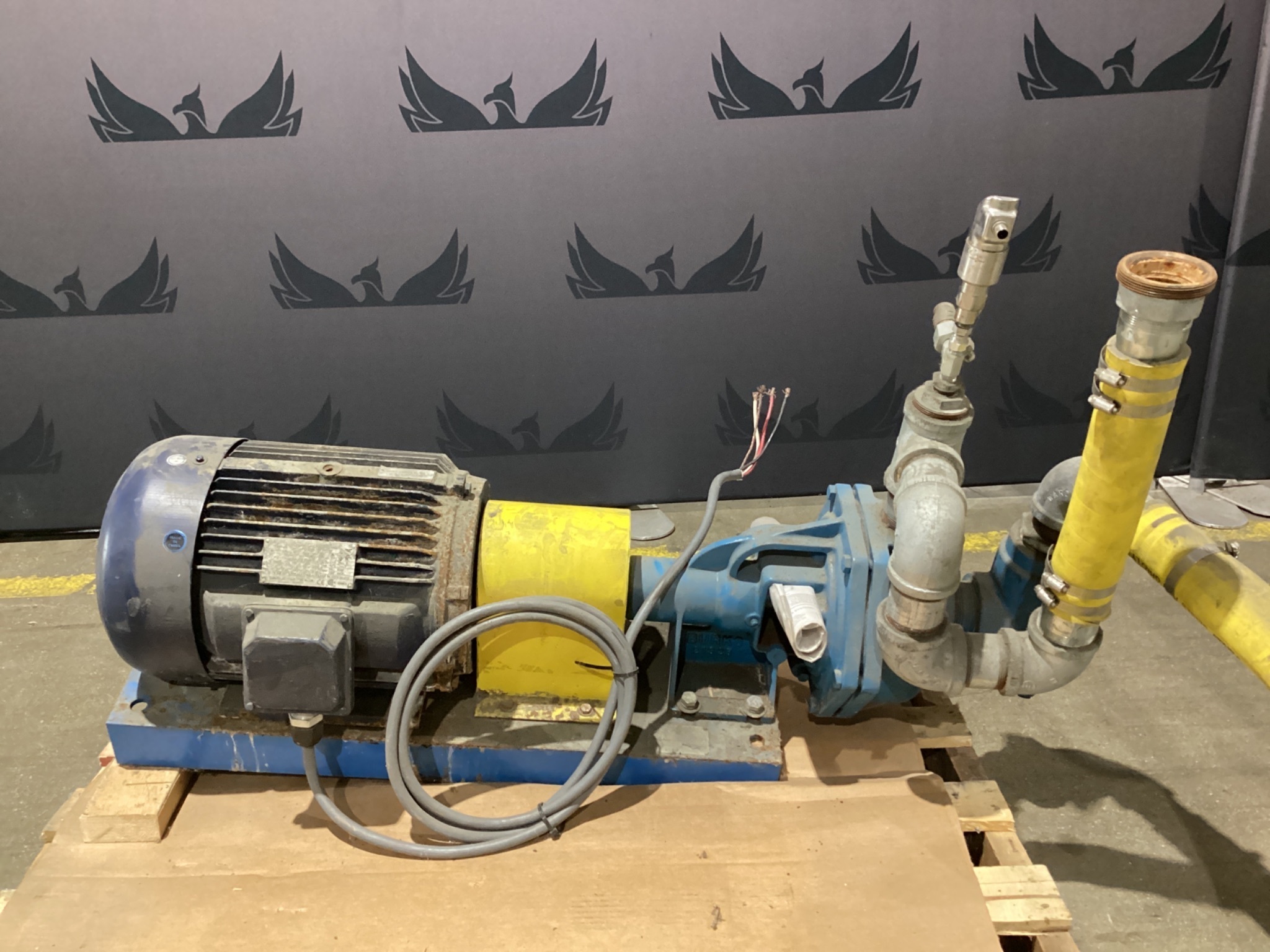 NORTH AMERICAN PE215T-10-4 10 HP AC Motor With Pump USED 0
