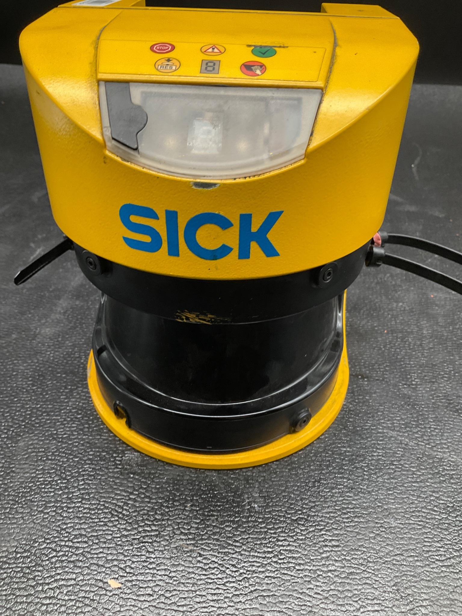 SICK 1023546 / S30A-6011BA SAFETY LASER SCANNER S3000 STANDARD USED REPAIRED 0
