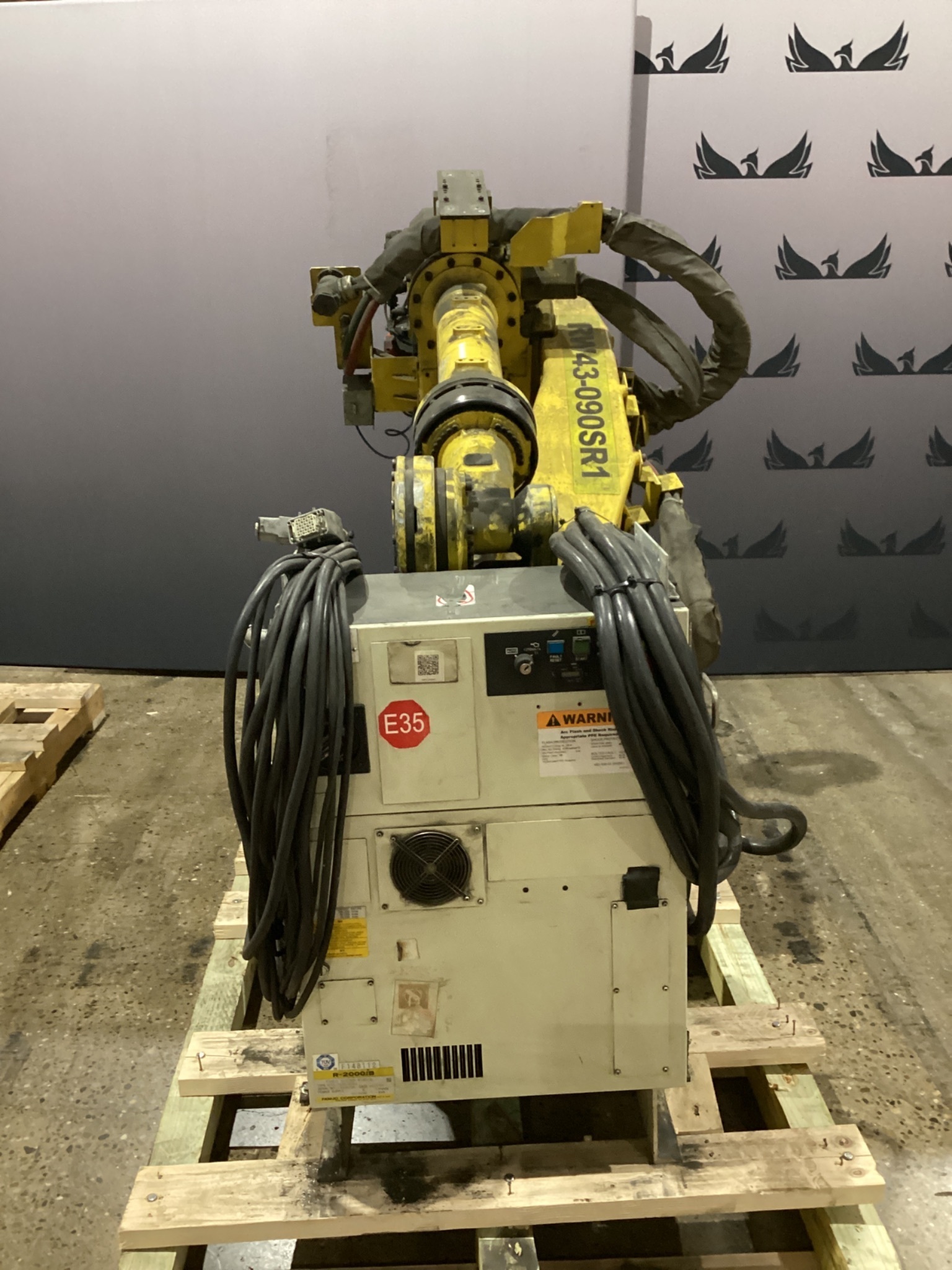 FANUC R-2000iB/210F w/ R-30iB Controls USED - Missing Teach Pendant 0