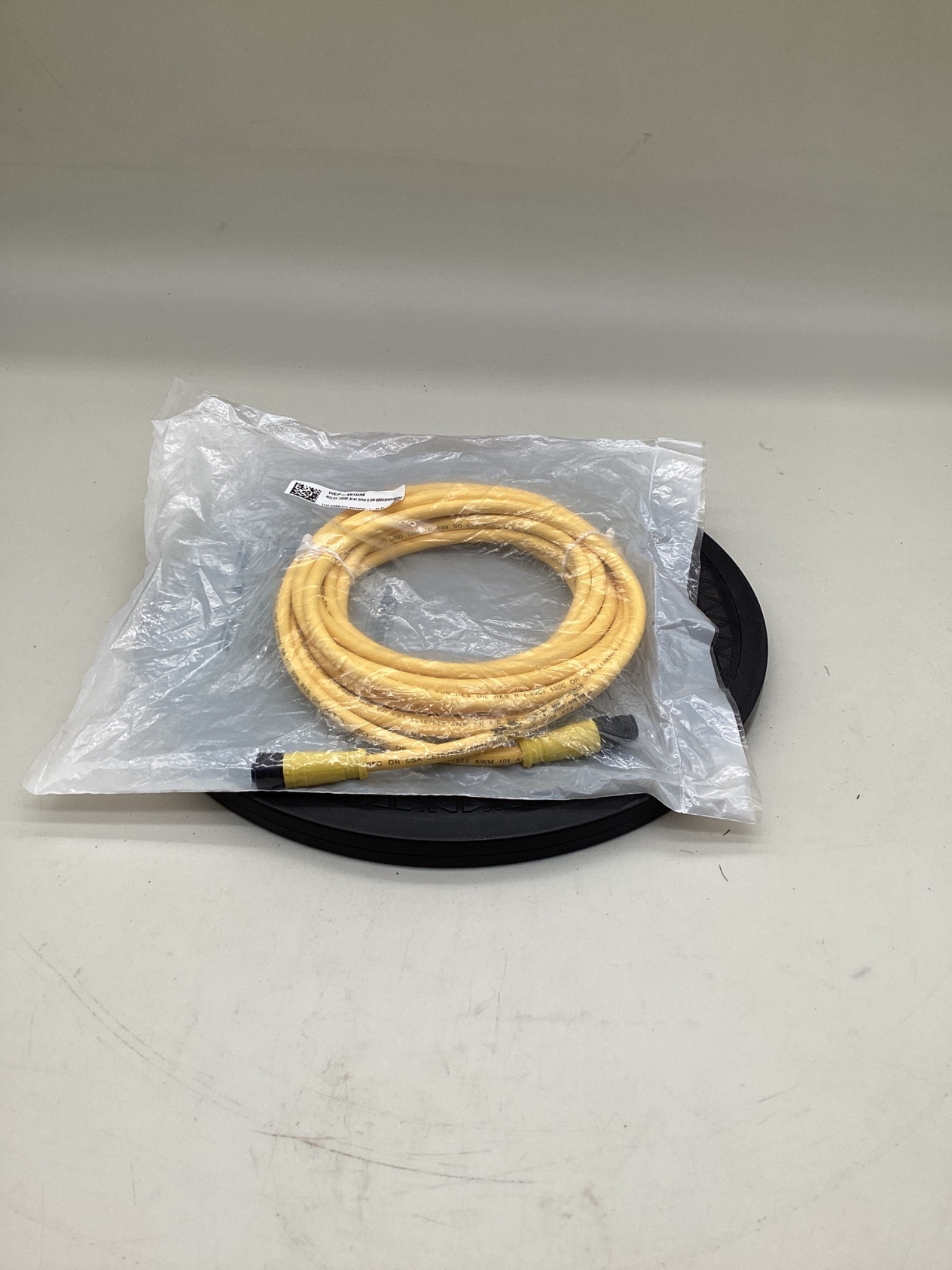 MOLEX / BRAD CONNECTIVITY 1200661038 M12 5-Pole Cordset 5M NEW 1