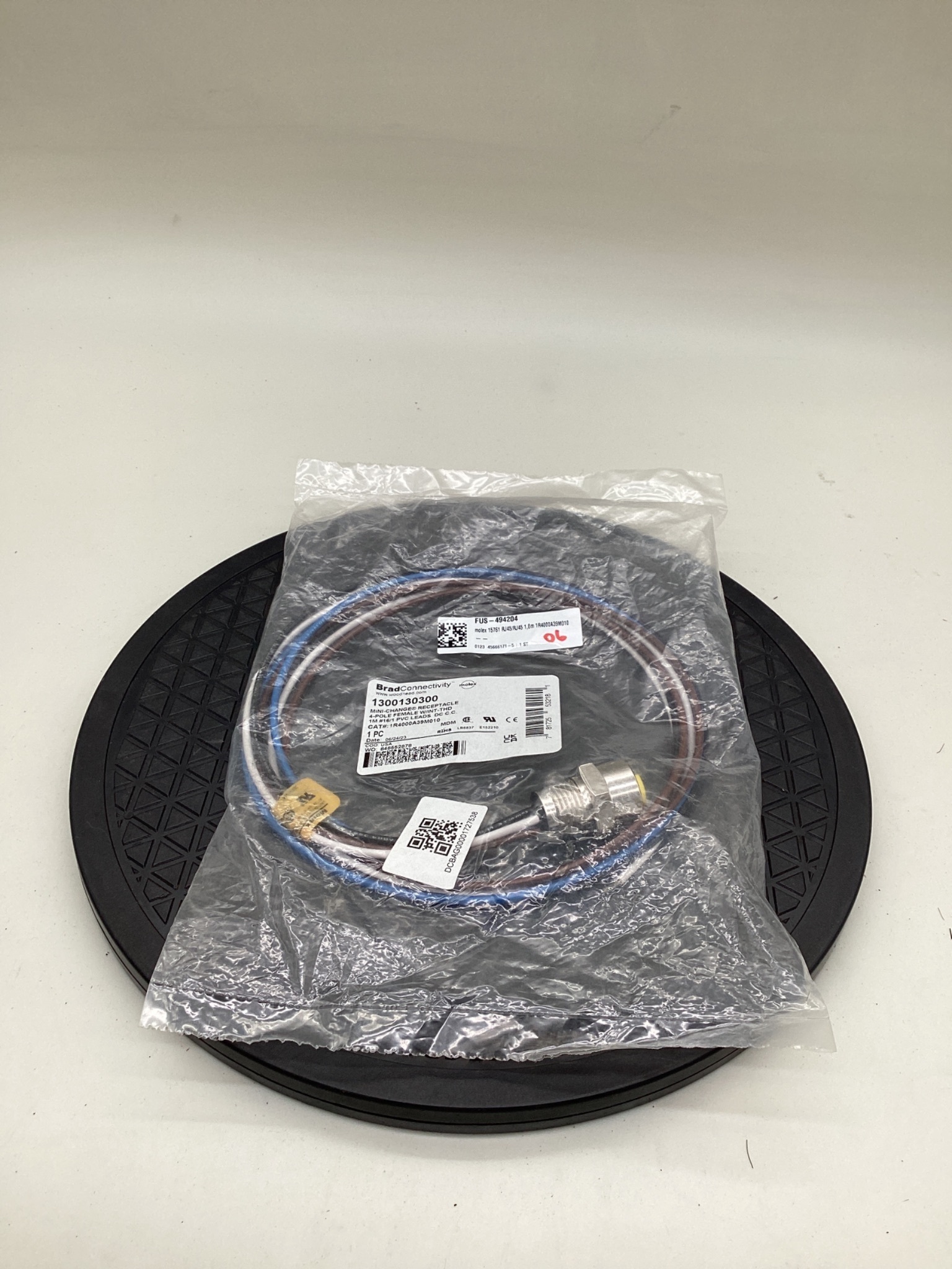 MOLEX / BRAD CONNECTIVITY 1300130300 Mini-Change 4-Pole Female Receptacle 1M NEW 0