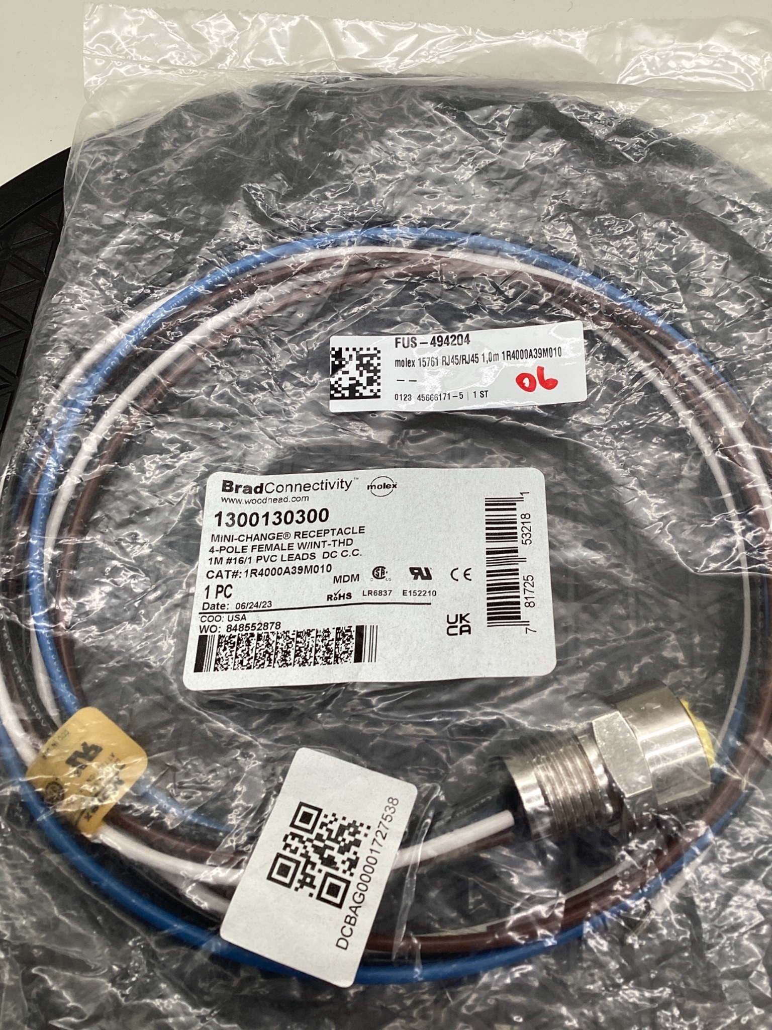 MOLEX / BRAD CONNECTIVITY 1300130300 Mini-Change 4-Pole Female Receptacle 1M NEW 1