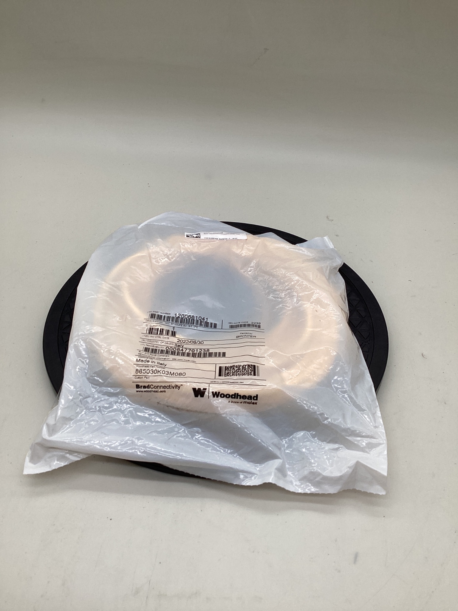 MOLEX / BRAD CONNECTIVITY 1200661041 M12 5-Pole Cordset 8M NEW 0