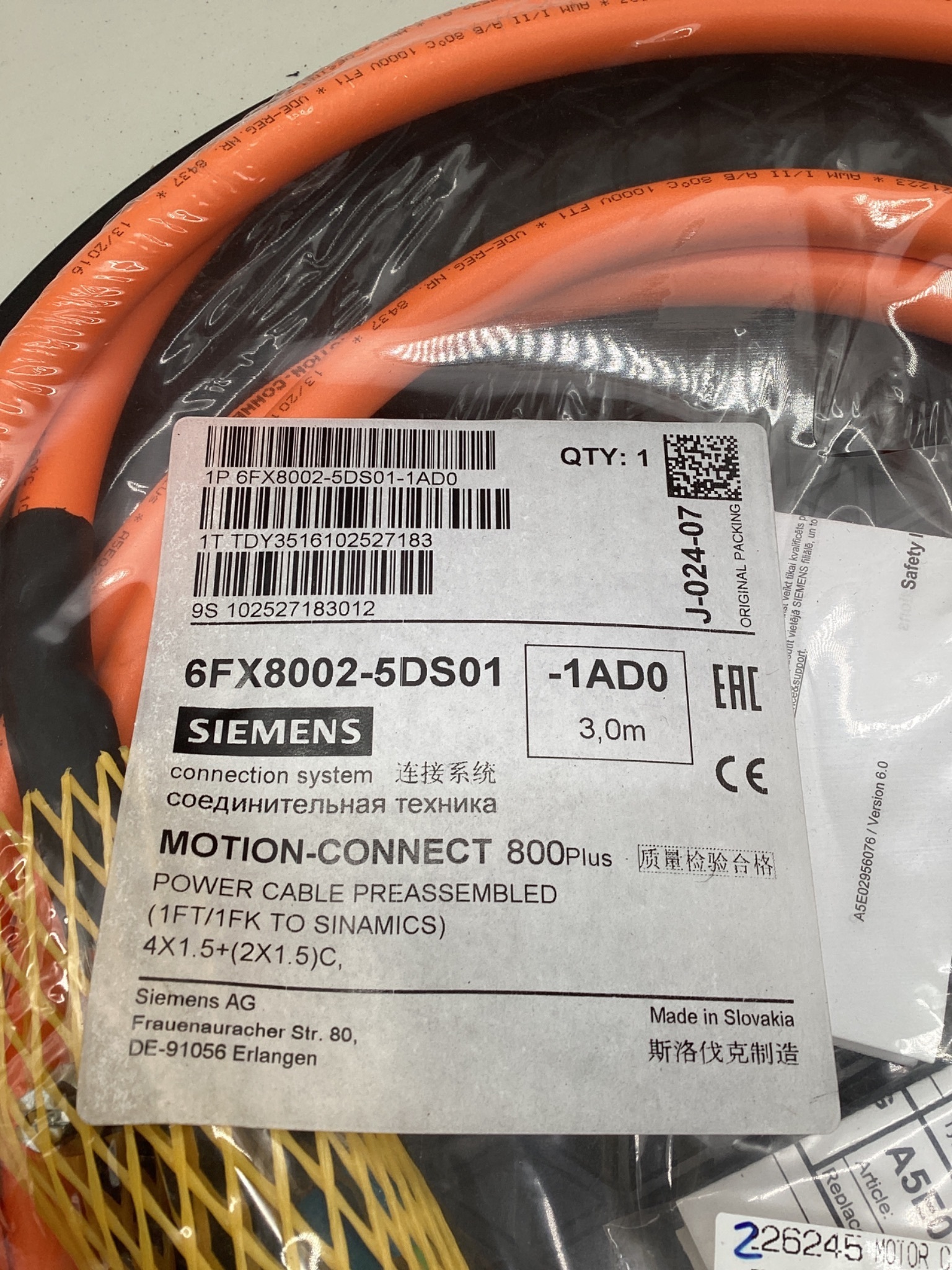SIEMENS 6FX8002-5DS01-1AD0 MOTION-CONNECT 800Plus Power Cable 3M NEW 1