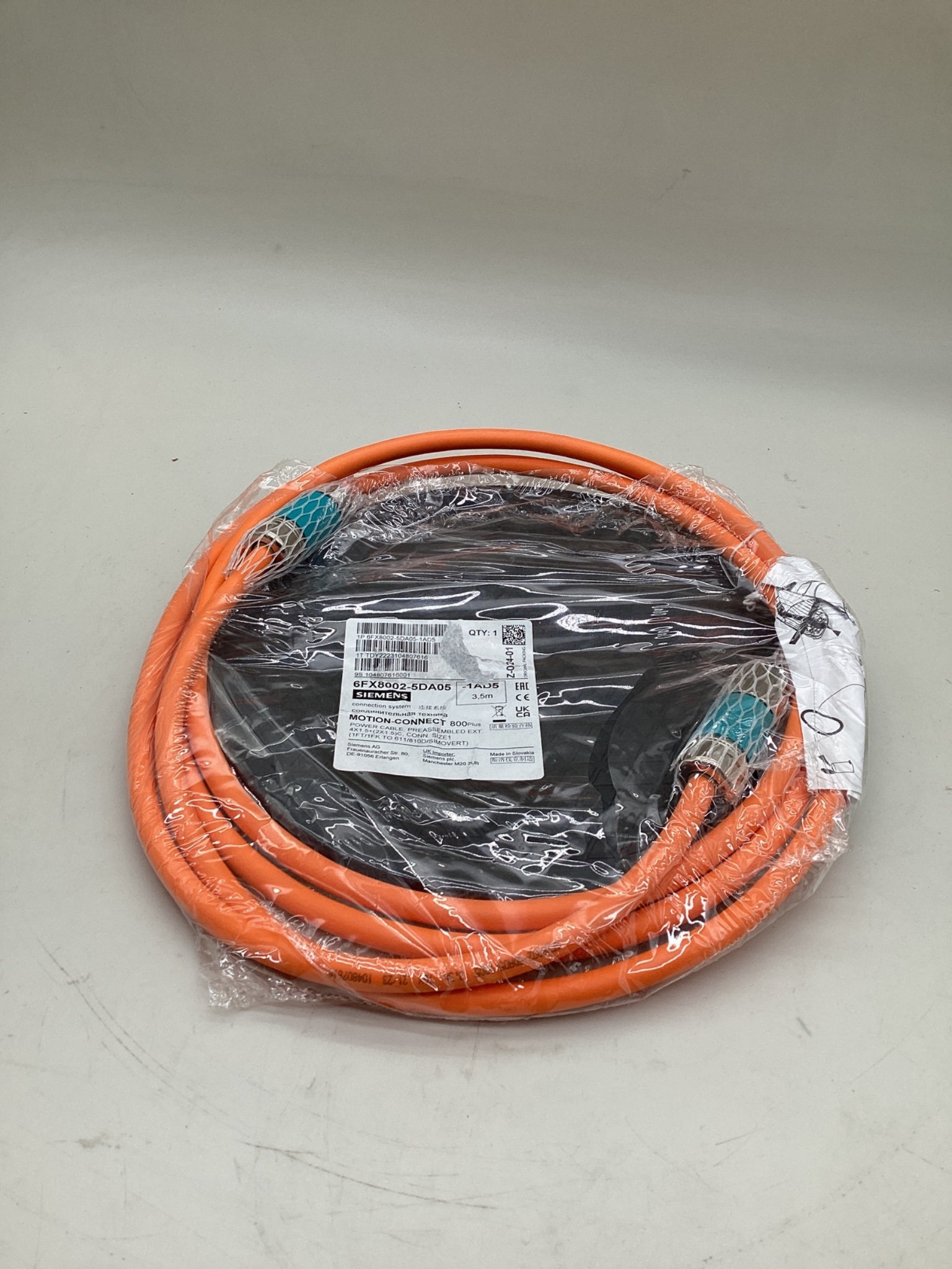 SIEMENS 6FX8002-5DA05-1AD5 MOTION-CONNECT 800Plus Power Cable 3.5M NEW 0