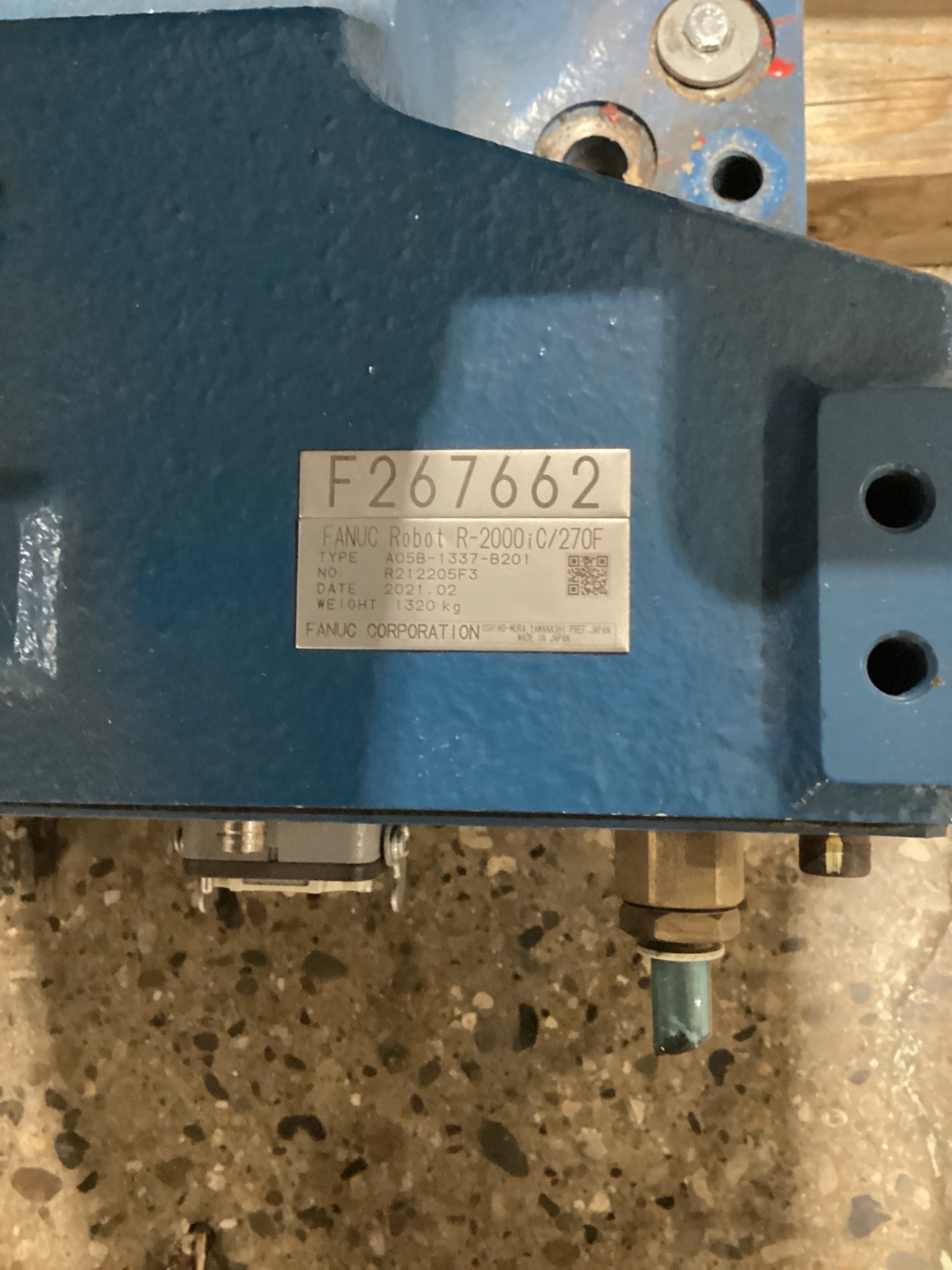FANUC R‑2000iC/270F Robot w/ R‑30iB PLUS Controller & Spot Welding EOAT USED 9