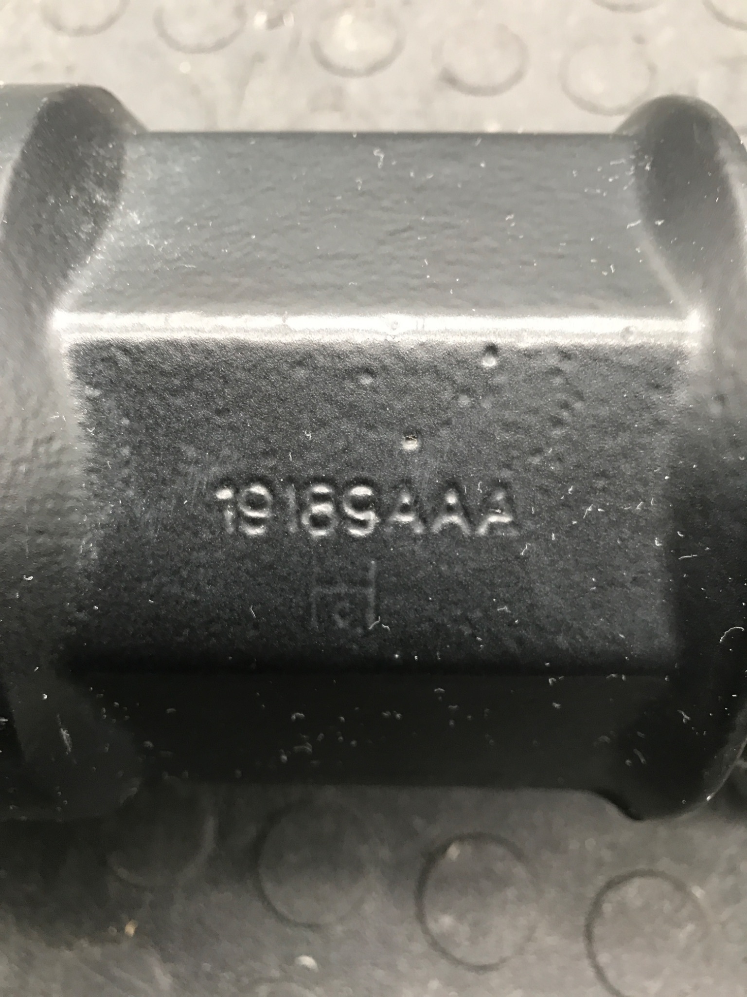 HUBBELL HBL4200PS1W 3P4W Pin & Sleeve Plug USED 4