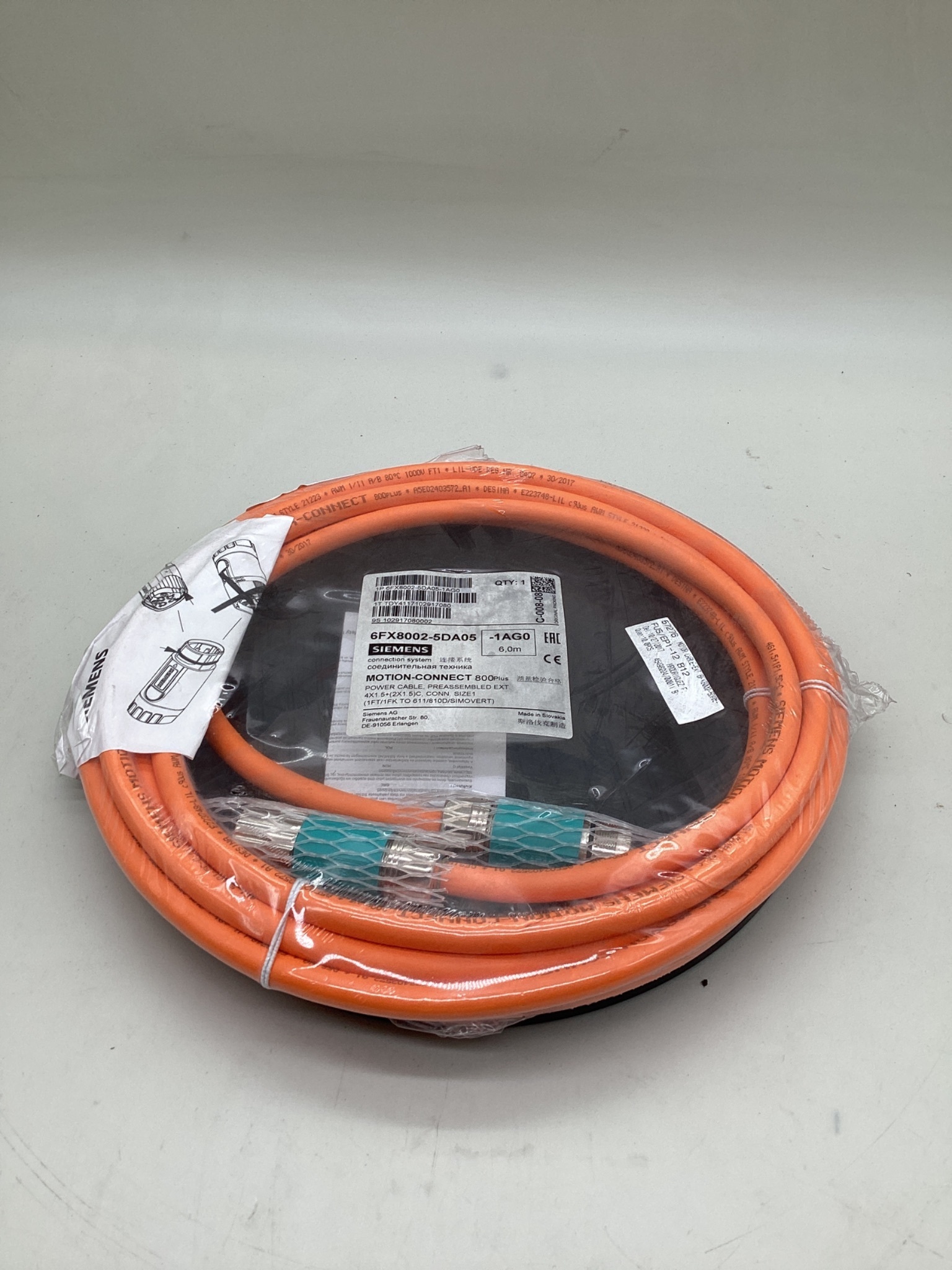 SIEMENS 6FX8002-5DA05-1AG0 MOTION-CONNECT 800Plus Power Cable 6M NEW 0