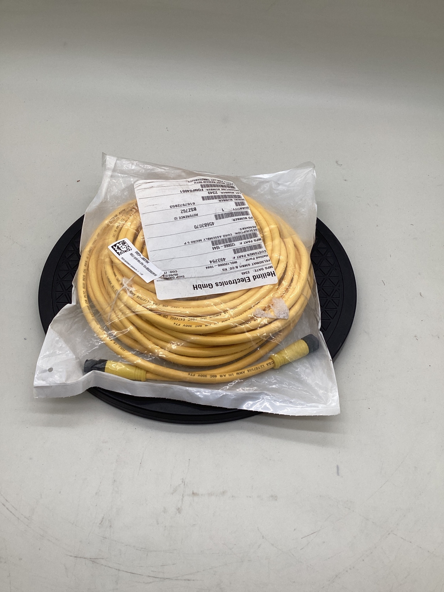 MOLEX 1200661044 Micro-Change Extension Cordset 15M NEW 2