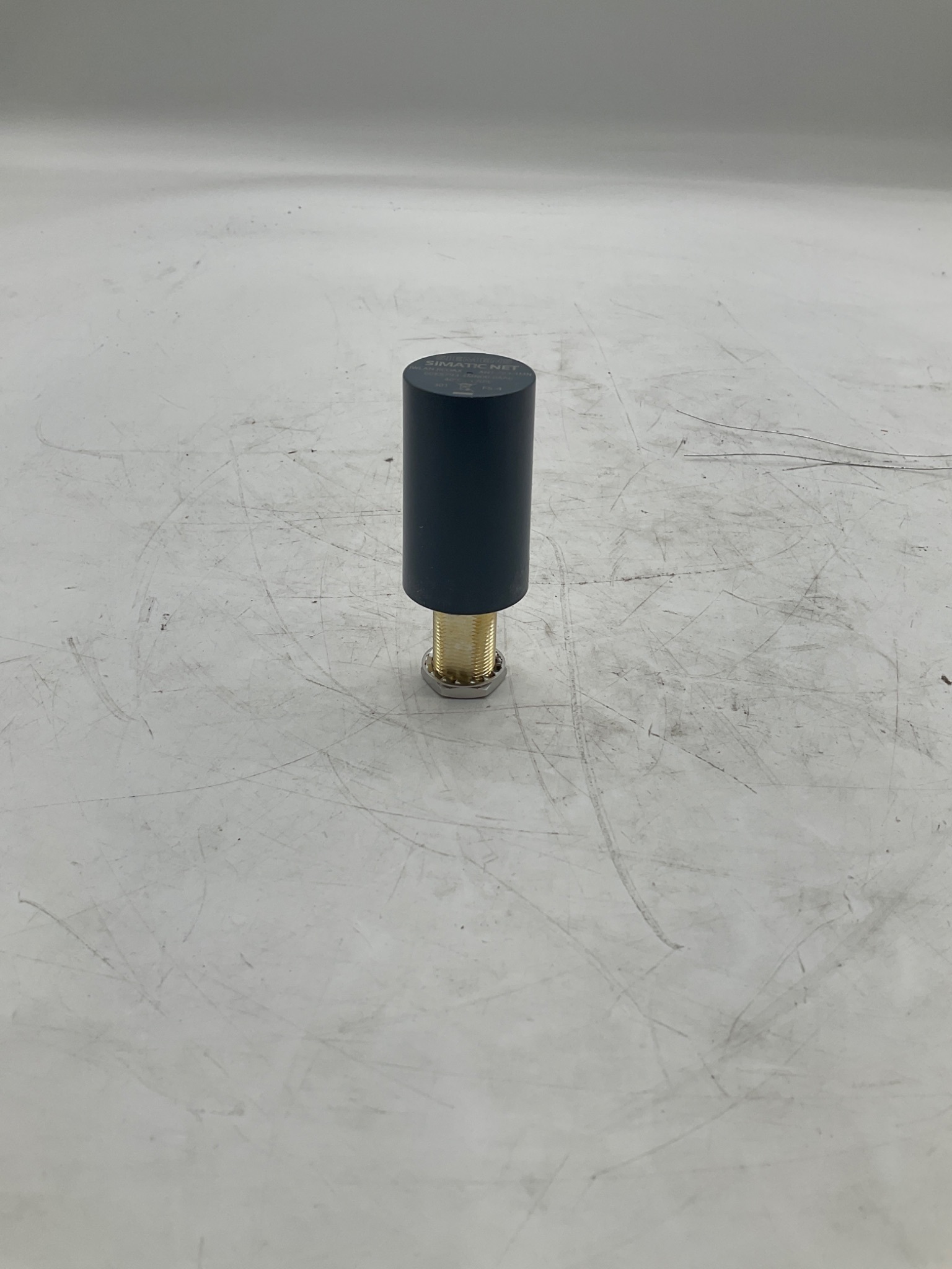 Siemens 6GK5793-4MN00-0AA6 ANT793-4MN IWLAN RCoax Antenna NEW 3