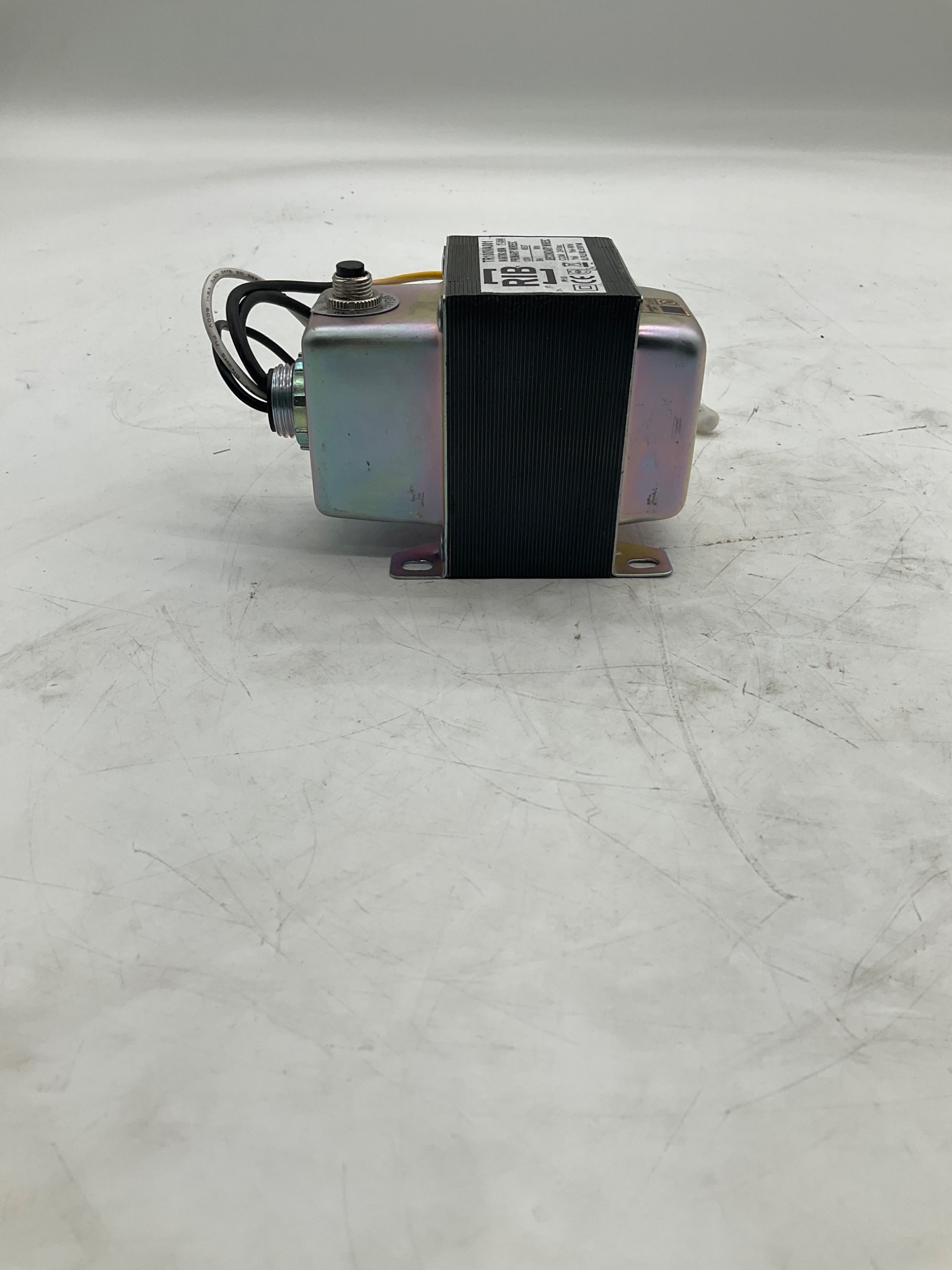 RIB TR100VA001 96VA 120V To 24VAC Control Transformer With Circuit Breaker USED 3